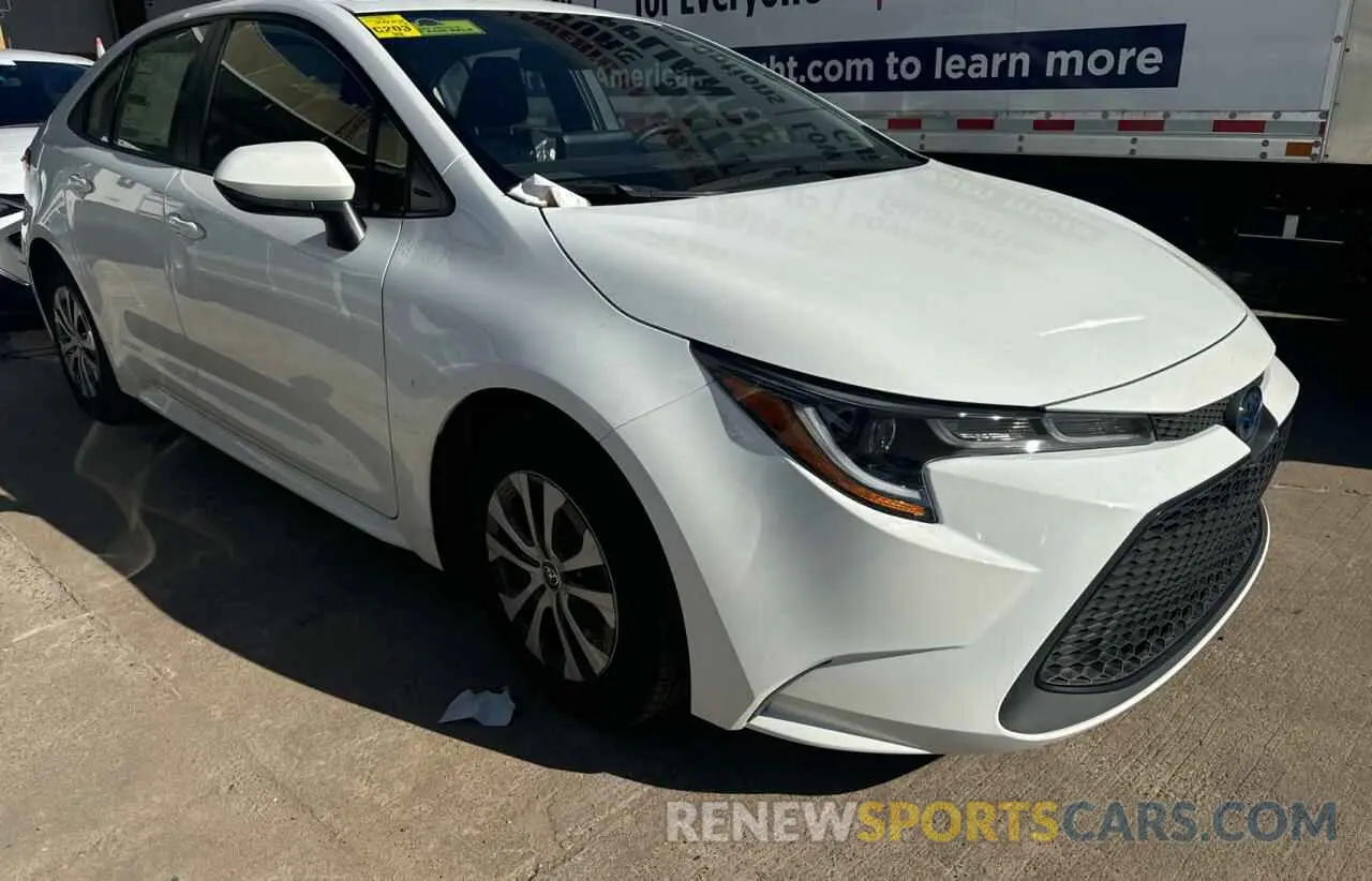 1 Photograph of a damaged car JTDEAMDE0N3011621 TOYOTA COROLLA 2022