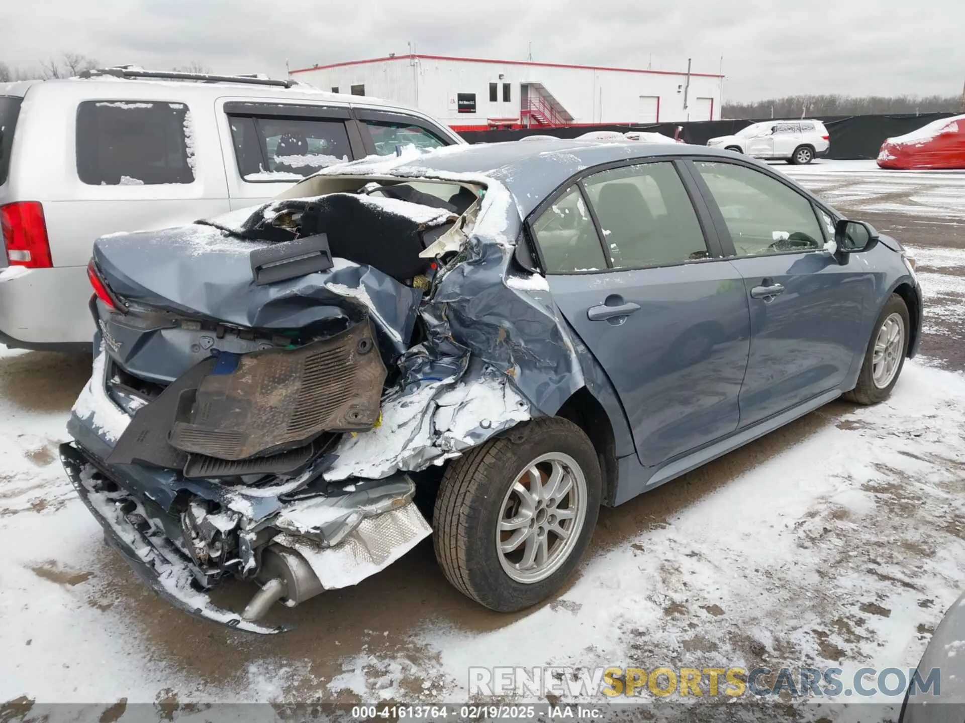 4 Photograph of a damaged car JTDEAMDE0NJ045716 TOYOTA COROLLA 2022