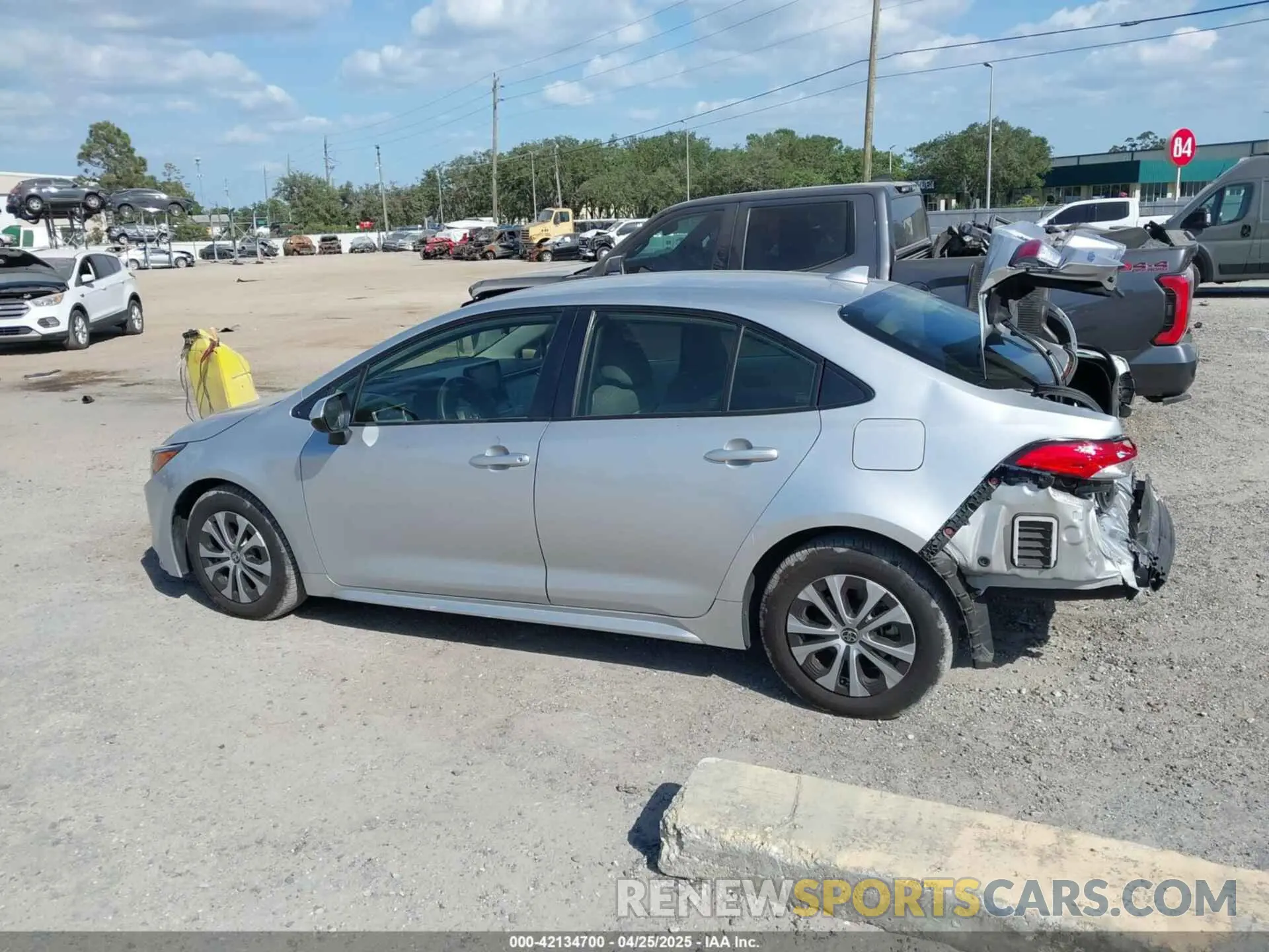 14 Photograph of a damaged car JTDEAMDE1NJ046776 TOYOTA COROLLA 2022
