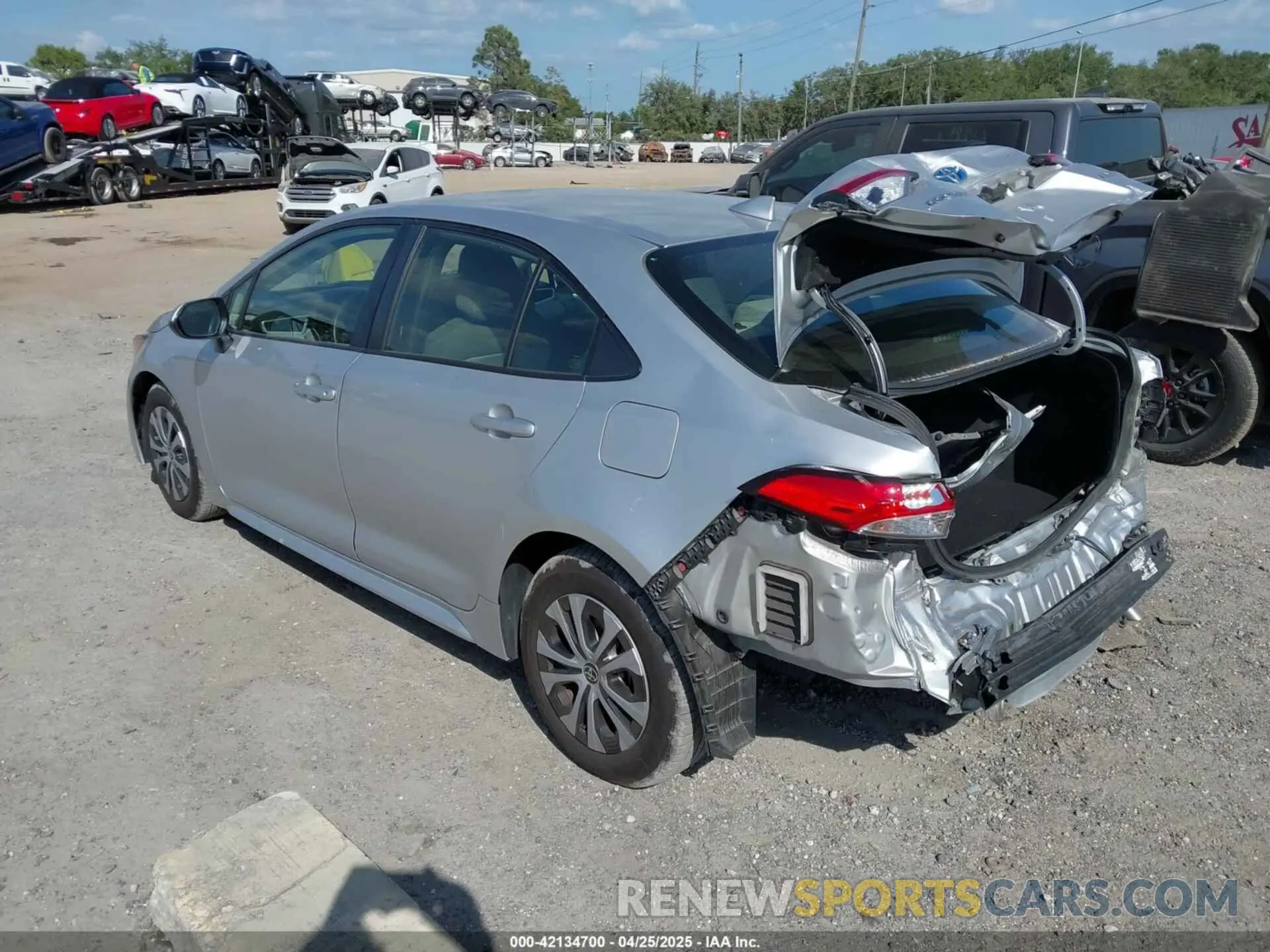 3 Photograph of a damaged car JTDEAMDE1NJ046776 TOYOTA COROLLA 2022