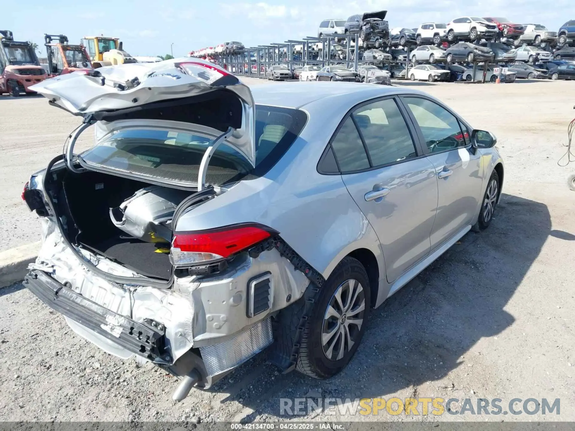 4 Photograph of a damaged car JTDEAMDE1NJ046776 TOYOTA COROLLA 2022