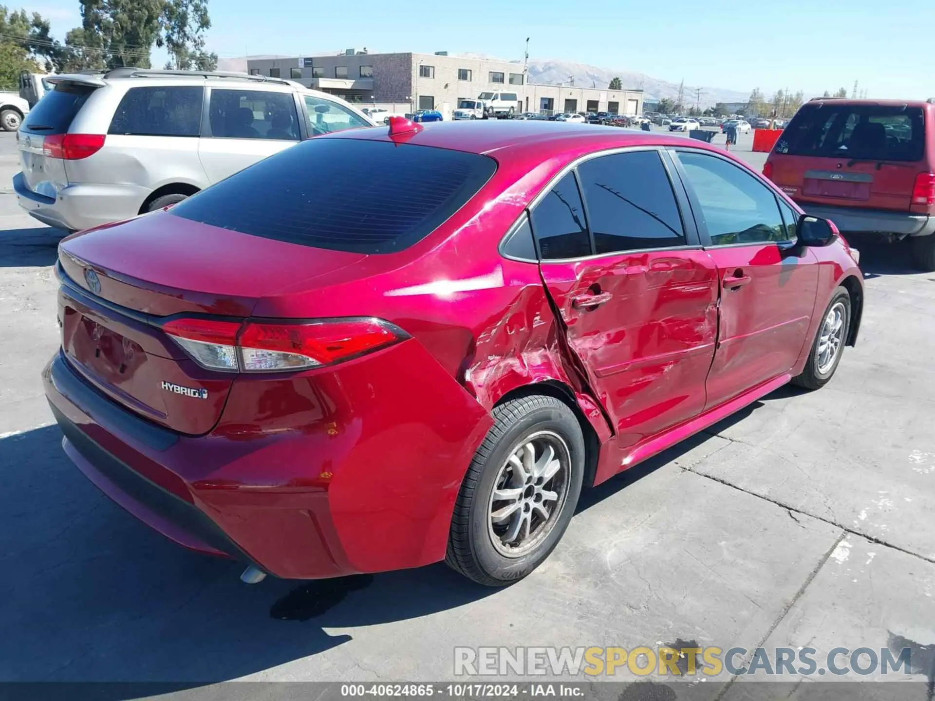 4 Photograph of a damaged car JTDEAMDE1NJ061326 TOYOTA COROLLA 2022