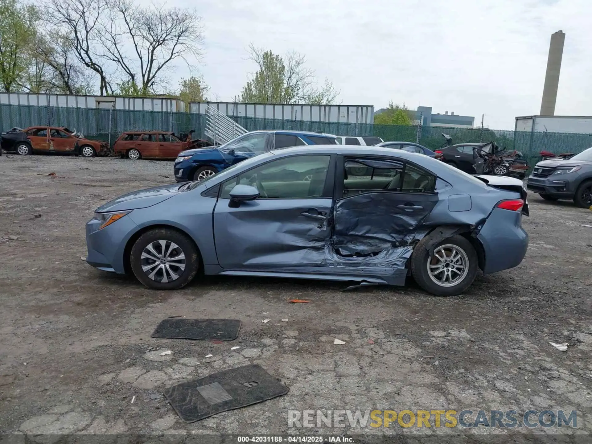 14 Photograph of a damaged car JTDEAMDE2N3011281 TOYOTA COROLLA 2022