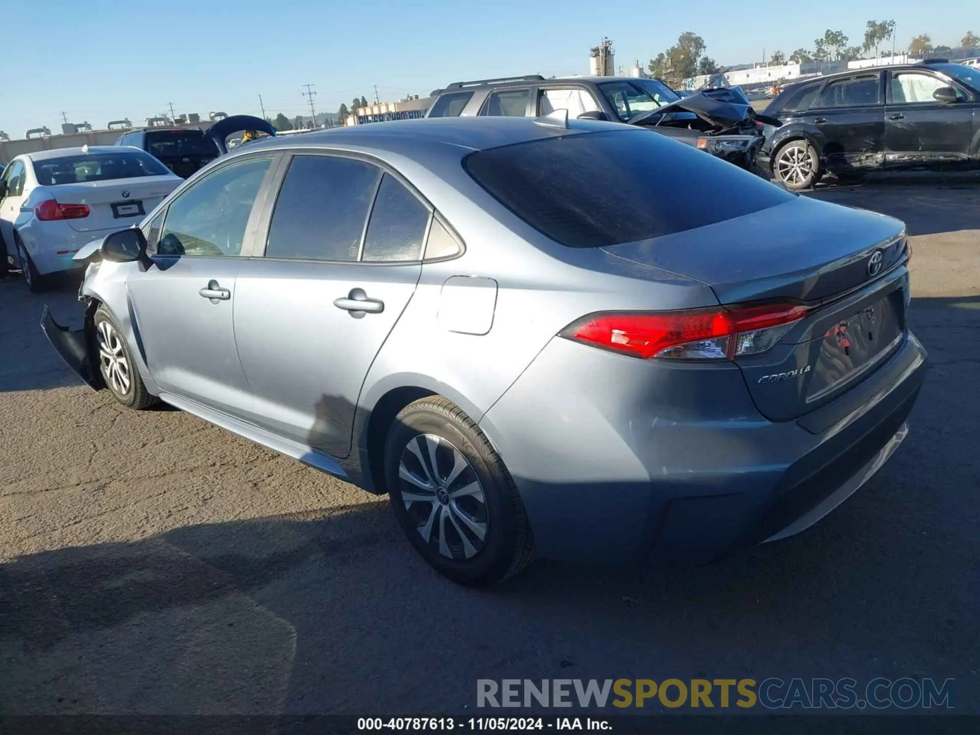 3 Photograph of a damaged car JTDEAMDE2N3012771 TOYOTA COROLLA 2022