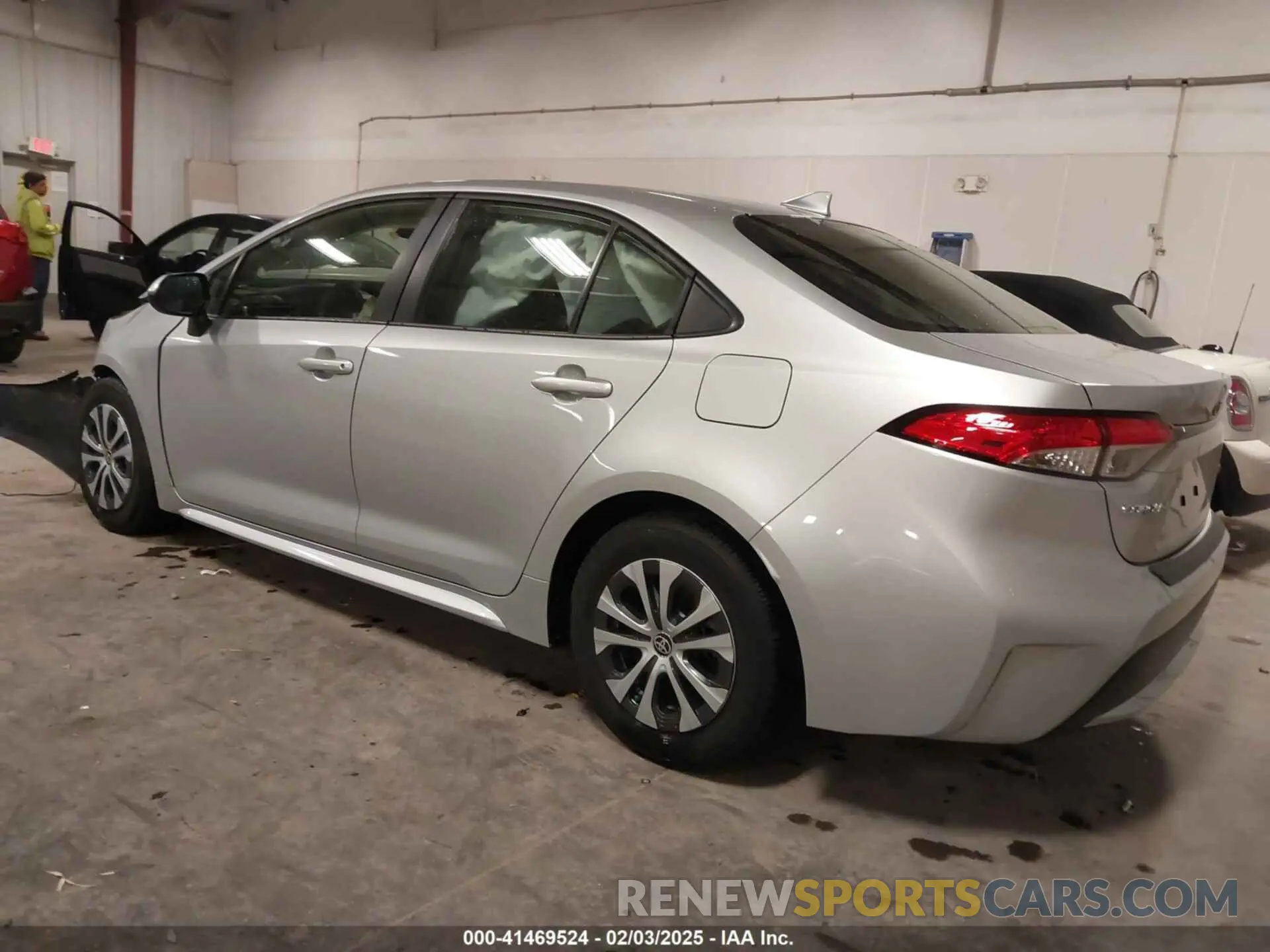3 Photograph of a damaged car JTDEAMDE2N3012902 TOYOTA COROLLA 2022