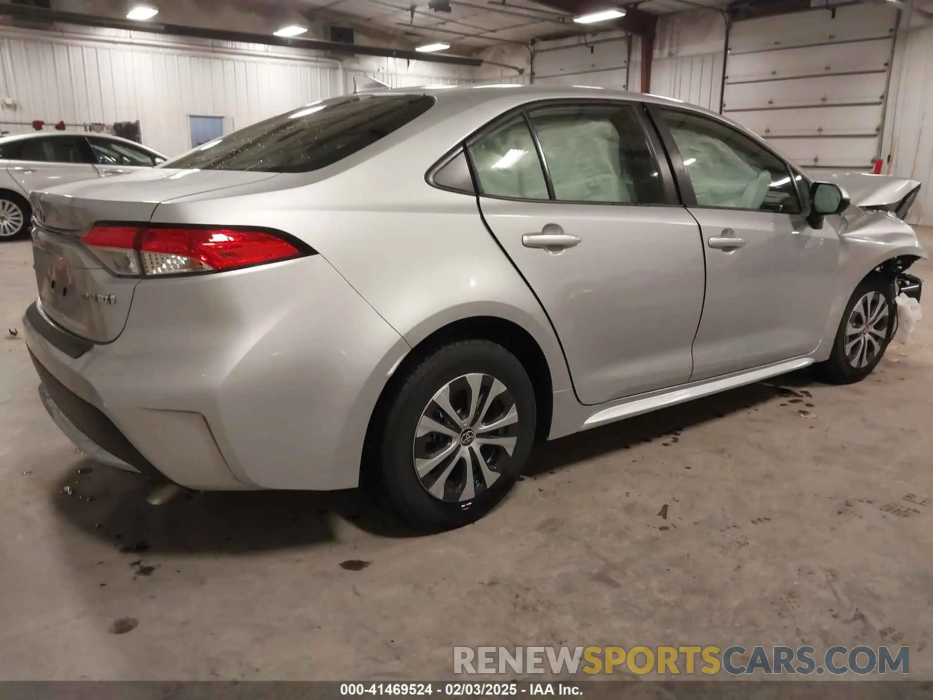 4 Photograph of a damaged car JTDEAMDE2N3012902 TOYOTA COROLLA 2022