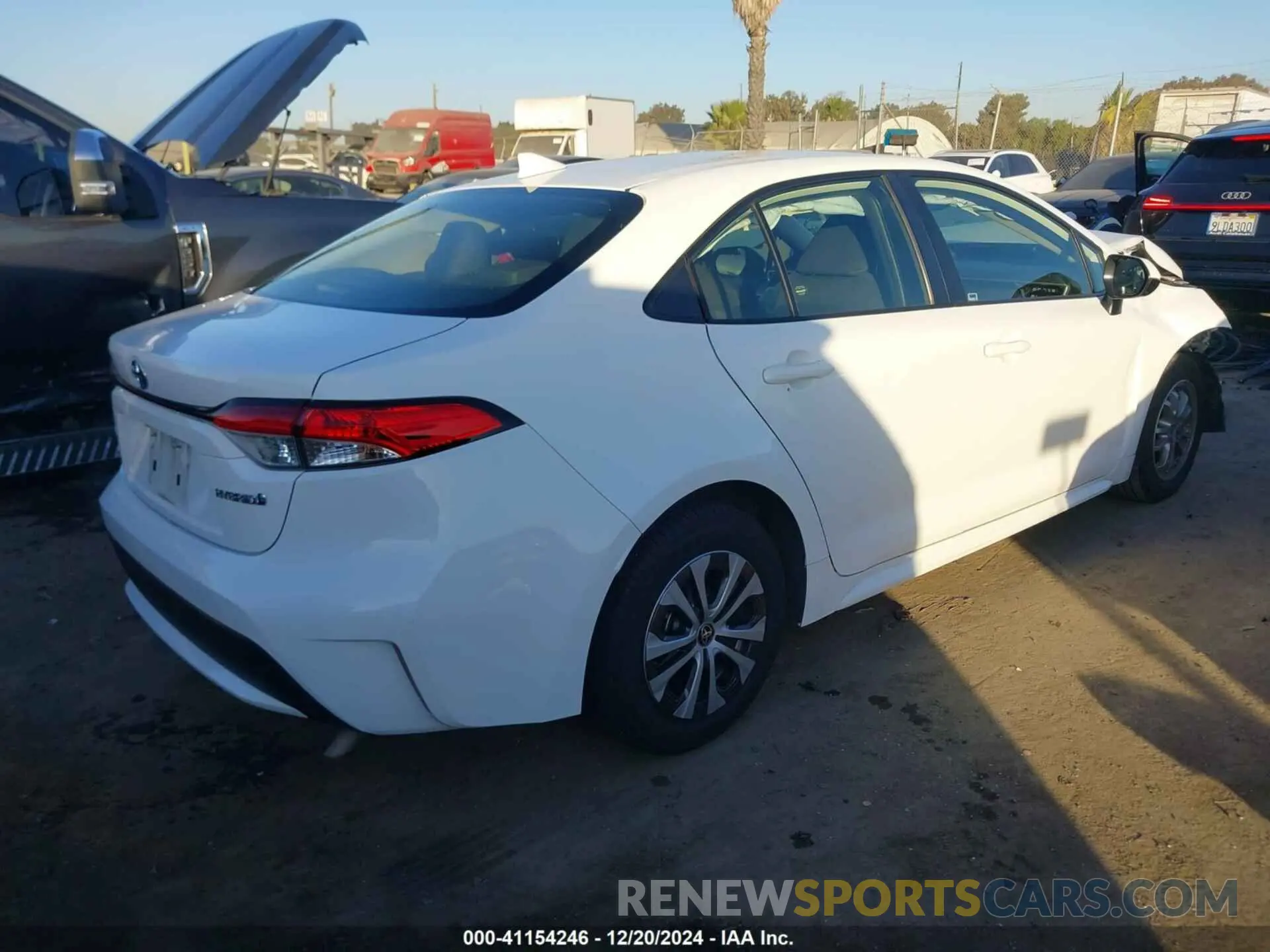 4 Photograph of a damaged car JTDEAMDE2N3012950 TOYOTA COROLLA 2022