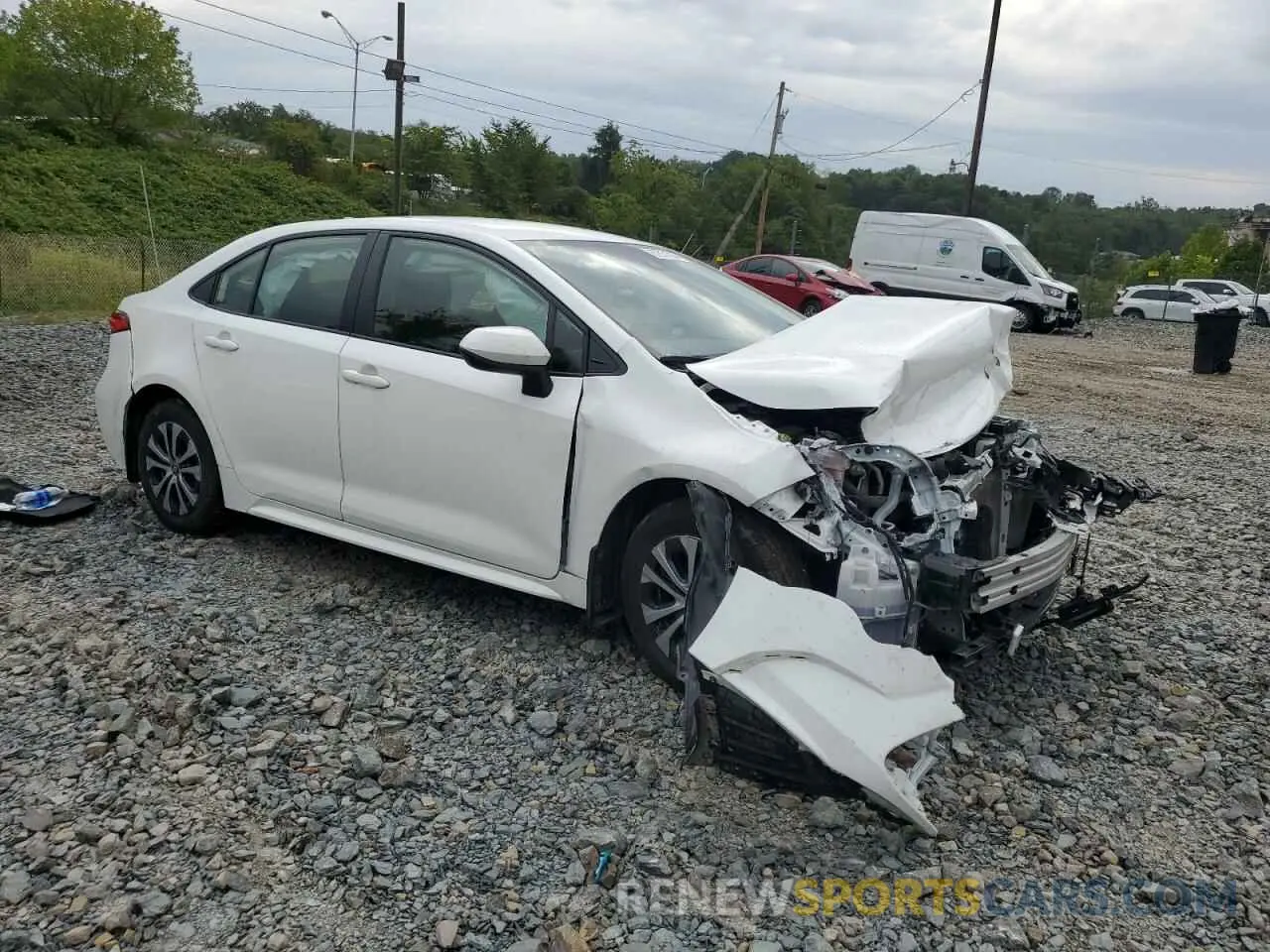 4 Photograph of a damaged car JTDEAMDE2N3013595 TOYOTA COROLLA 2022