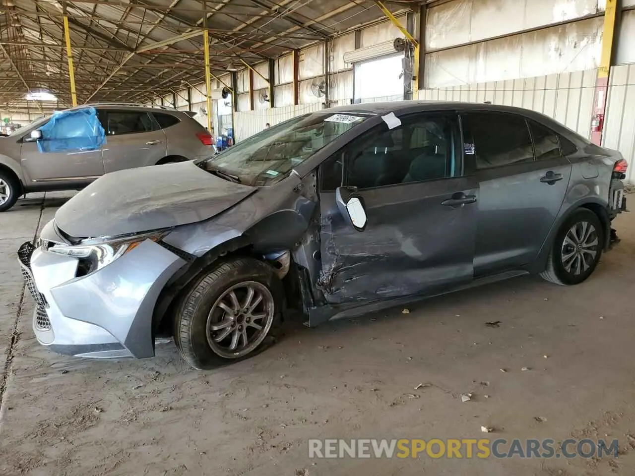 1 Photograph of a damaged car JTDEAMDE2NJ039982 TOYOTA COROLLA 2022