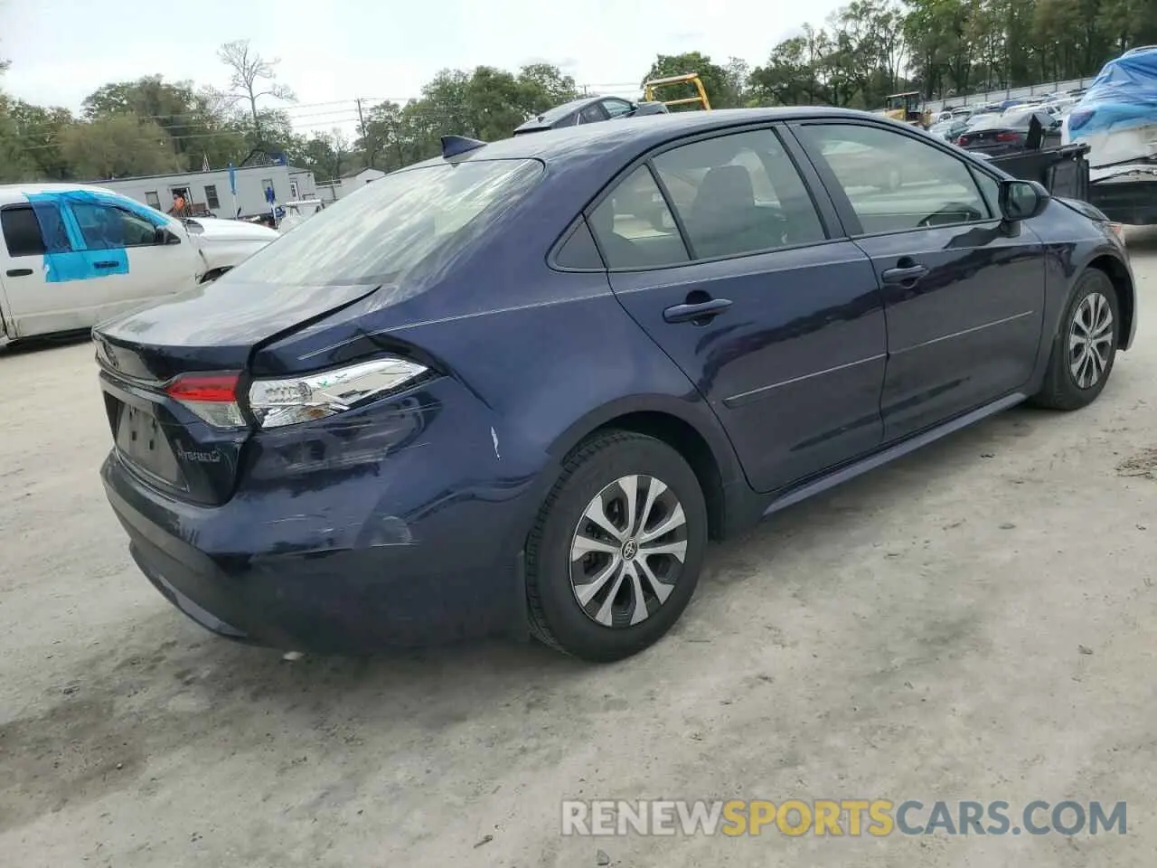 3 Photograph of a damaged car JTDEAMDE2NJ047970 TOYOTA COROLLA 2022