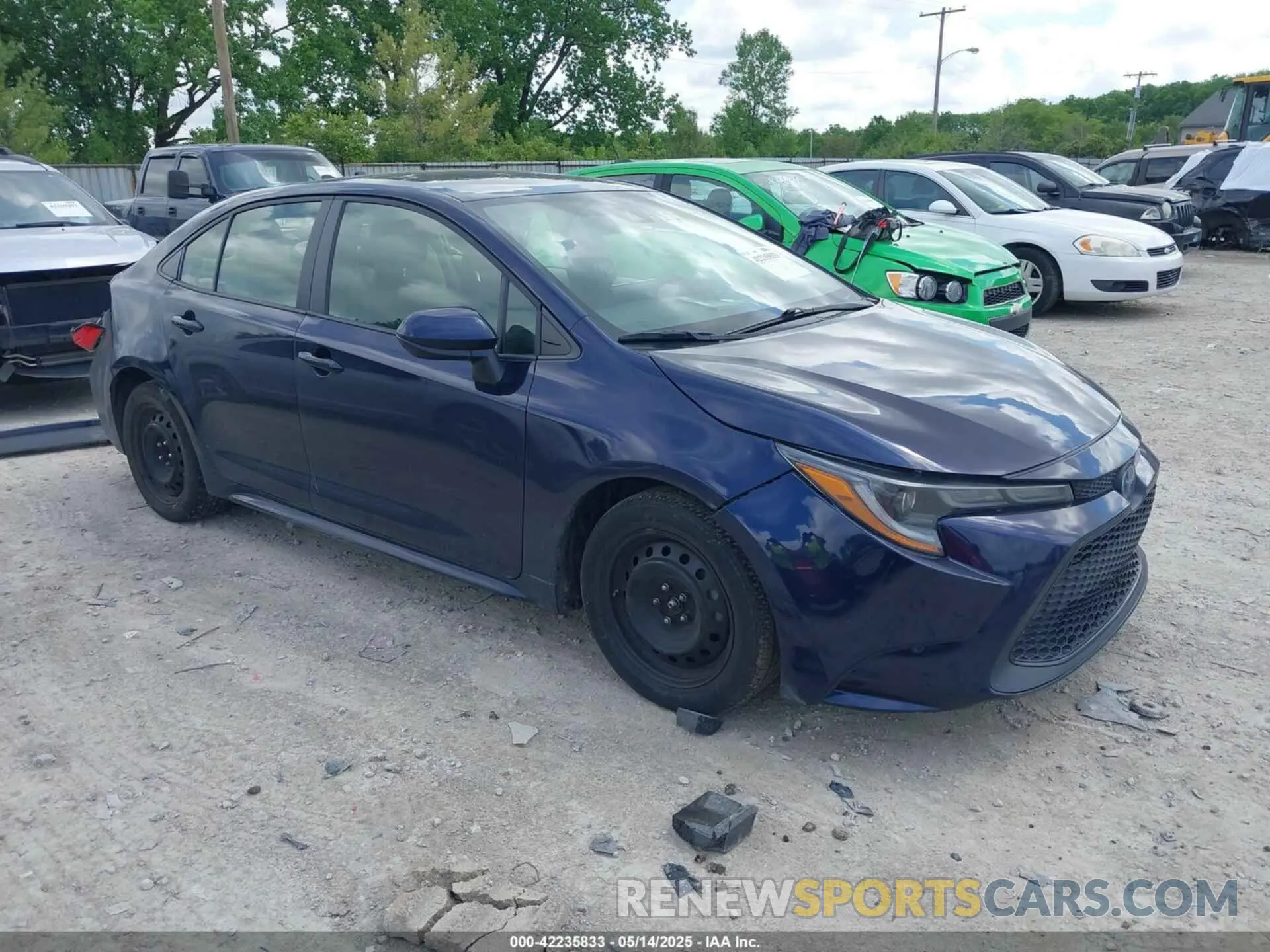 1 Photograph of a damaged car JTDEAMDE2NJ048374 TOYOTA COROLLA 2022