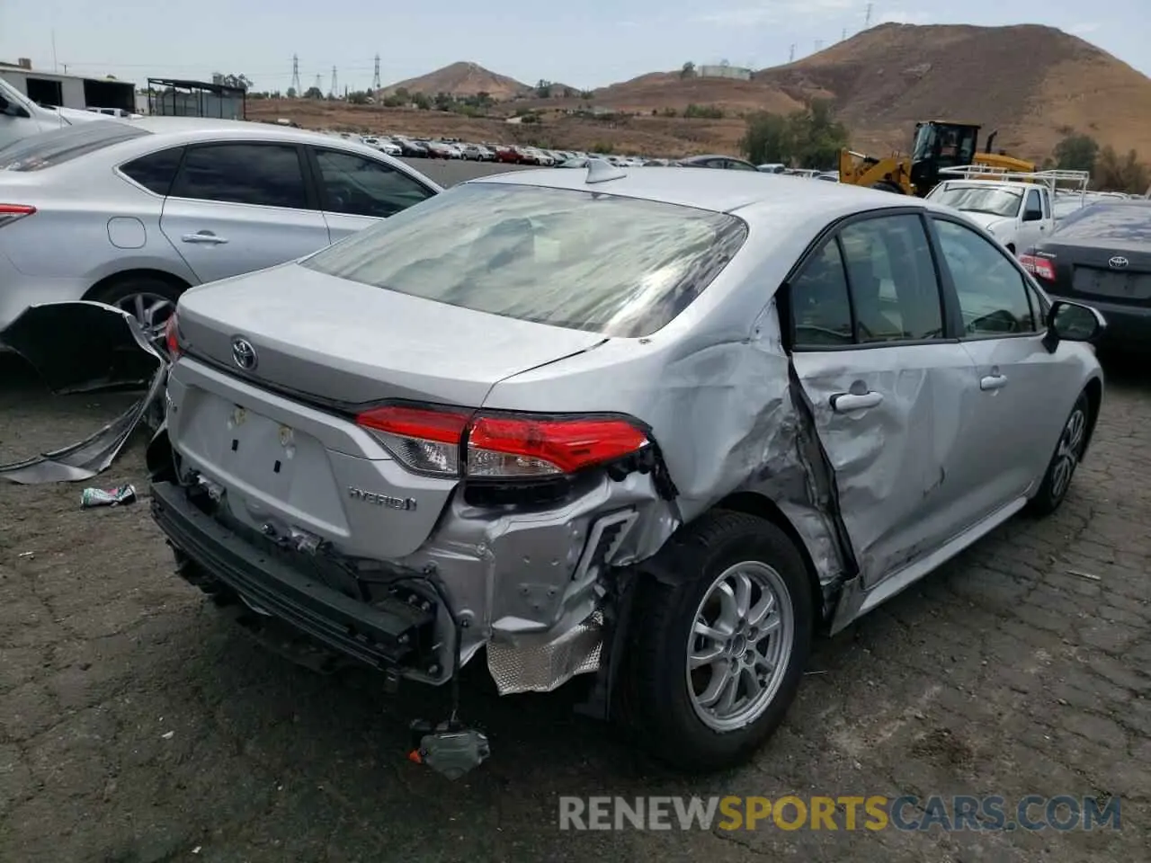 4 Photograph of a damaged car JTDEAMDE2NJ051081 TOYOTA COROLLA 2022