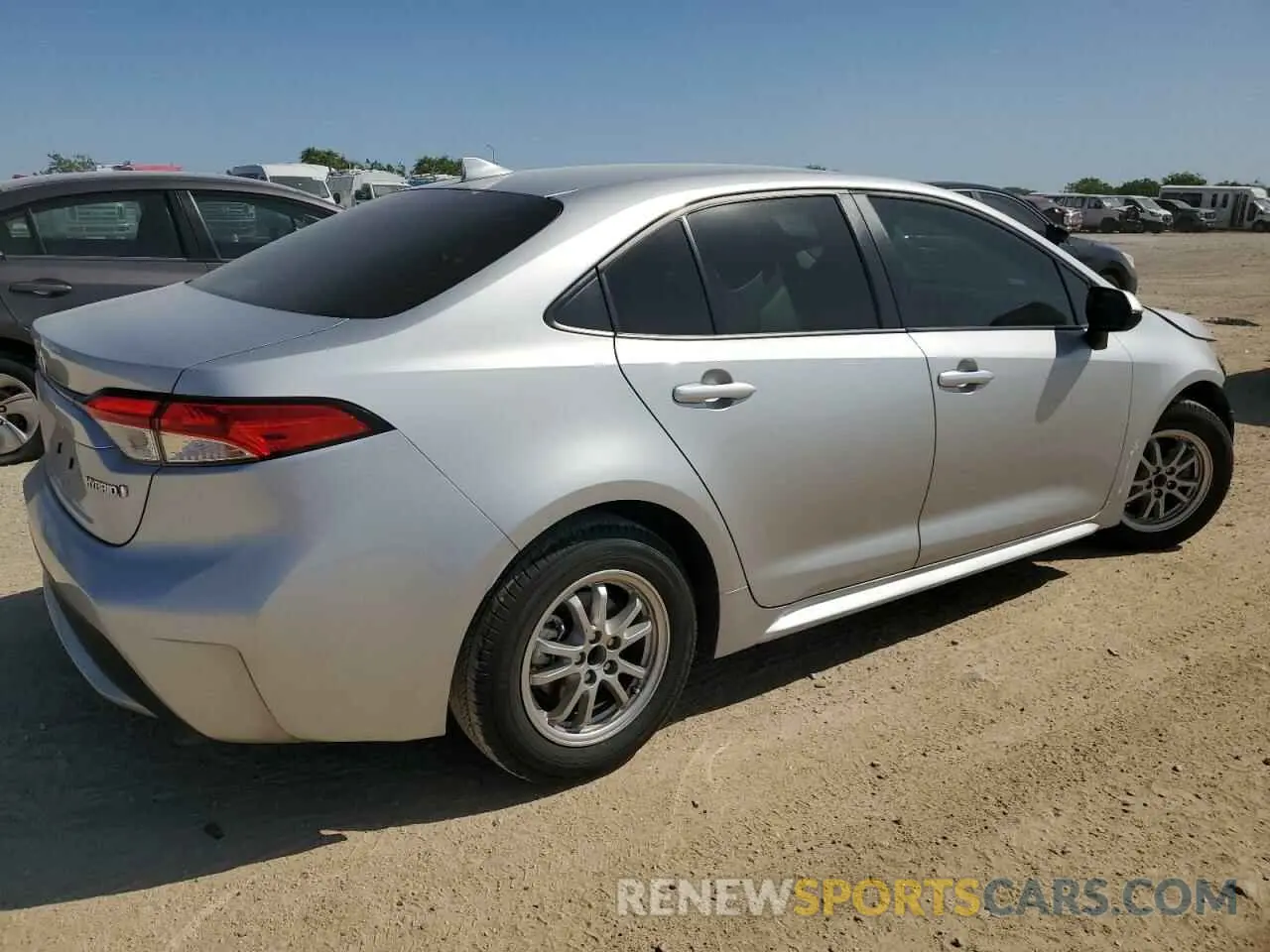 3 Photograph of a damaged car JTDEAMDE2NJ055888 TOYOTA COROLLA 2022