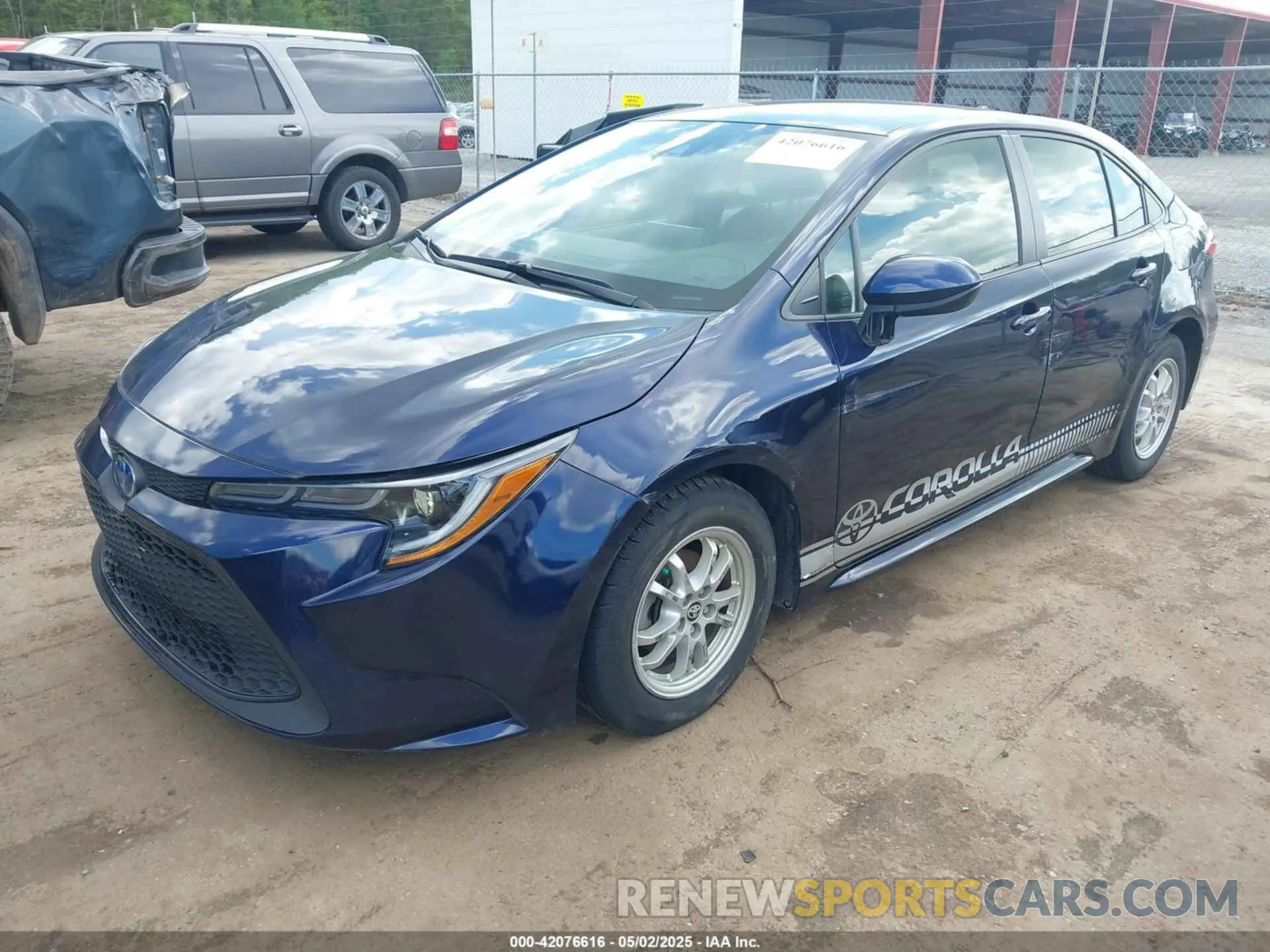 2 Photograph of a damaged car JTDEAMDE2NJ057110 TOYOTA COROLLA 2022