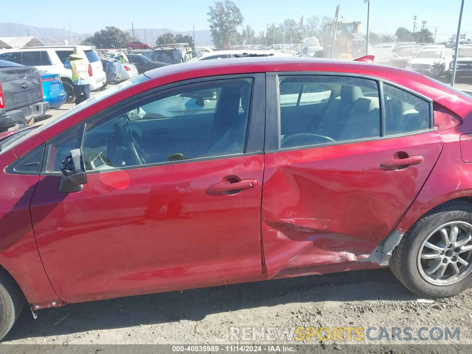 6 Photograph of a damaged car JTDEAMDE2NJ057589 TOYOTA COROLLA 2022