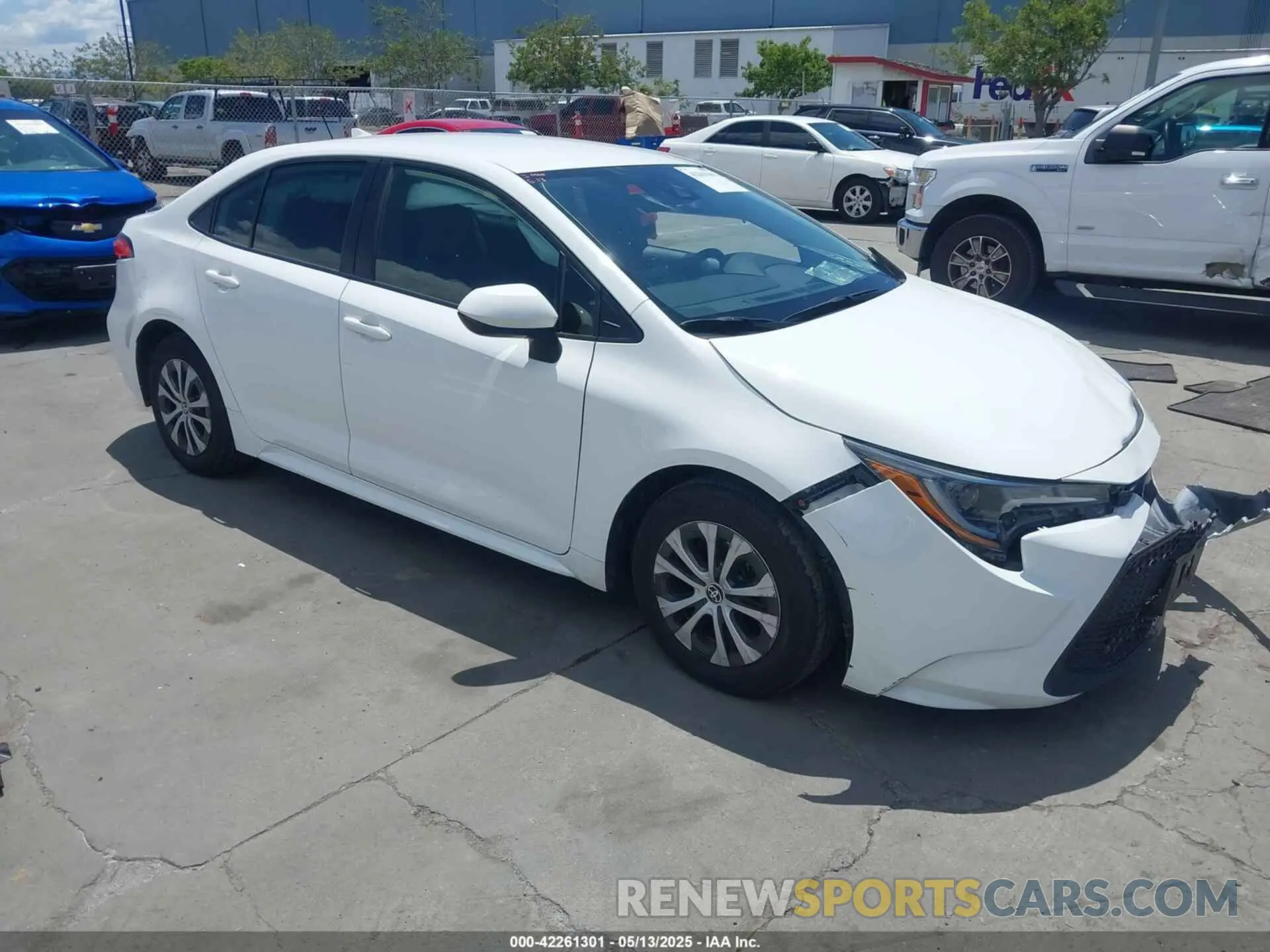 1 Photograph of a damaged car JTDEAMDE3N3003853 TOYOTA COROLLA 2022