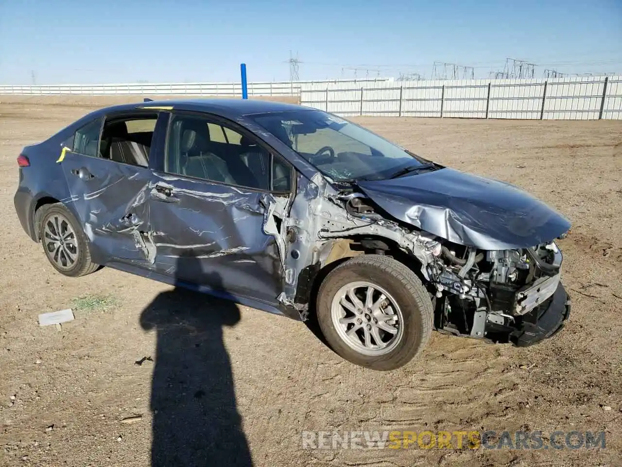 4 Photograph of a damaged car JTDEAMDE3N3005957 TOYOTA COROLLA 2022