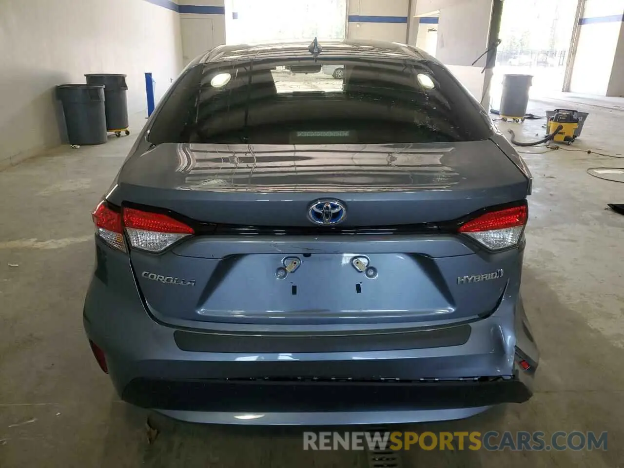 6 Photograph of a damaged car JTDEAMDE3N3008986 TOYOTA COROLLA 2022