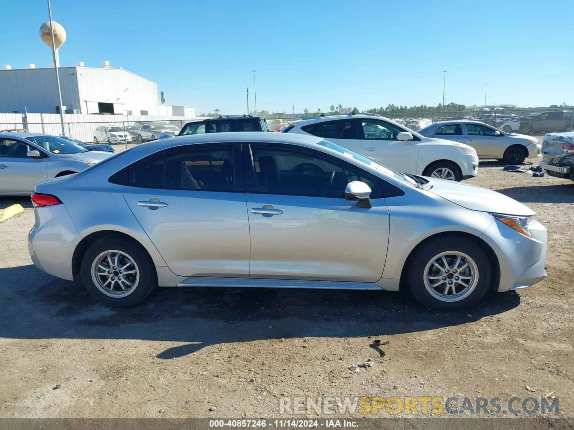 12 Photograph of a damaged car JTDEAMDE3NJ039151 TOYOTA COROLLA 2022