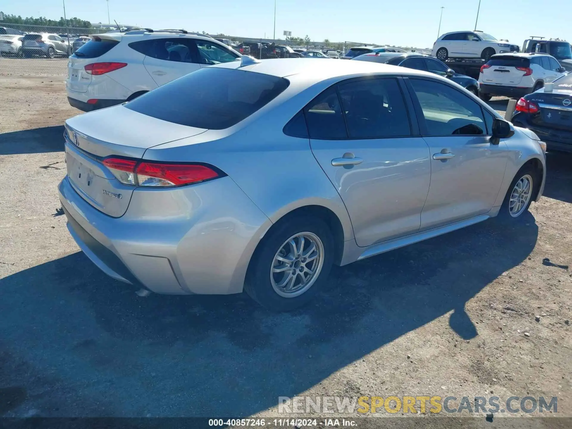 4 Photograph of a damaged car JTDEAMDE3NJ039151 TOYOTA COROLLA 2022