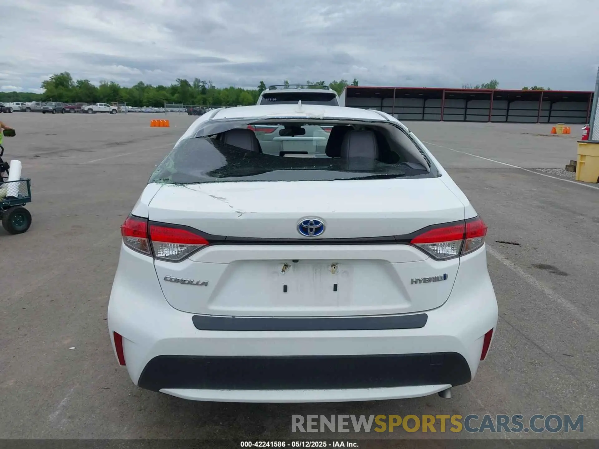 6 Photograph of a damaged car JTDEAMDE3NJ041143 TOYOTA COROLLA 2022