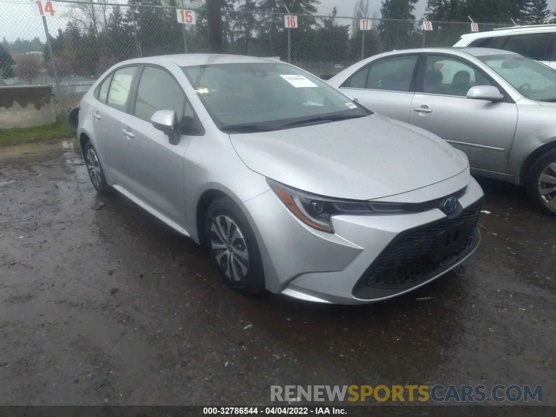 1 Photograph of a damaged car JTDEAMDE3NJ042230 TOYOTA COROLLA 2022