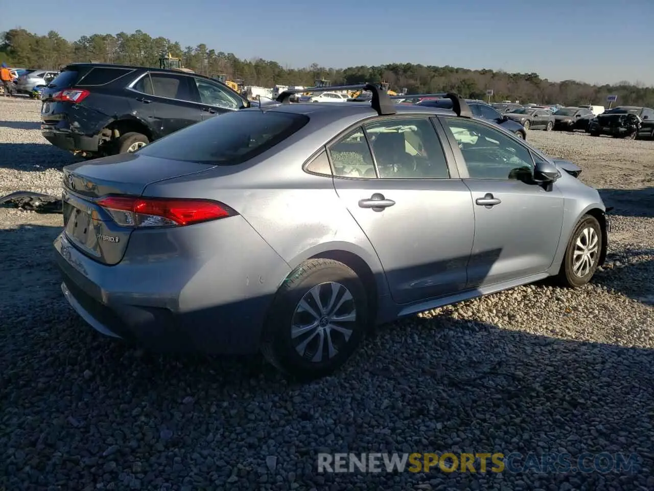 3 Photograph of a damaged car JTDEAMDE3NJ042406 TOYOTA COROLLA 2022