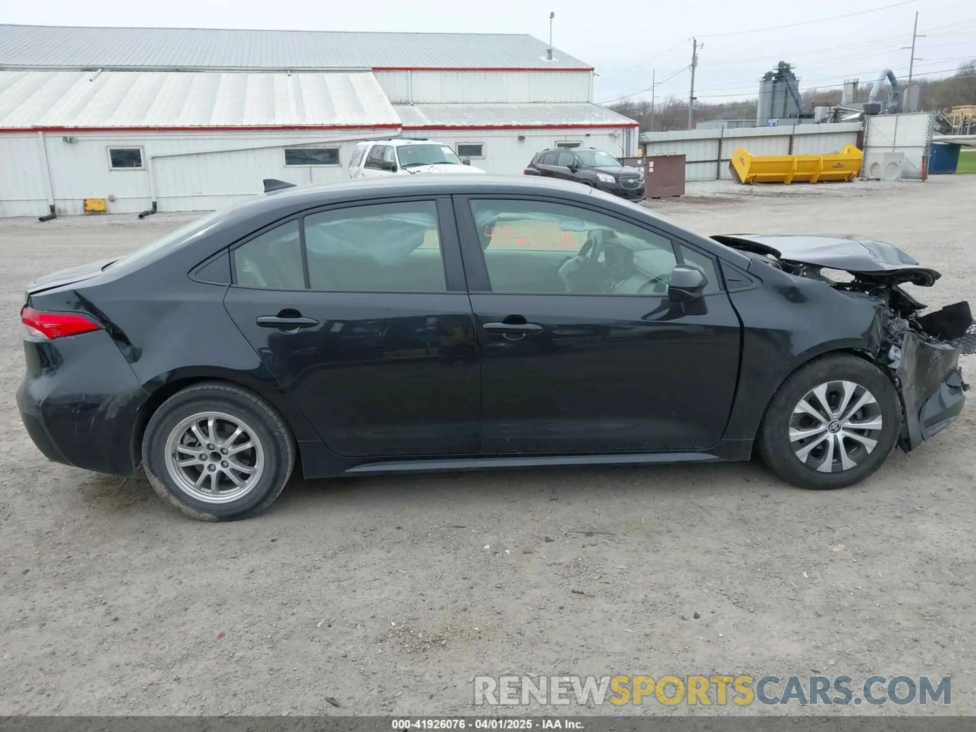 13 Photograph of a damaged car JTDEAMDE3NJ055155 TOYOTA COROLLA 2022
