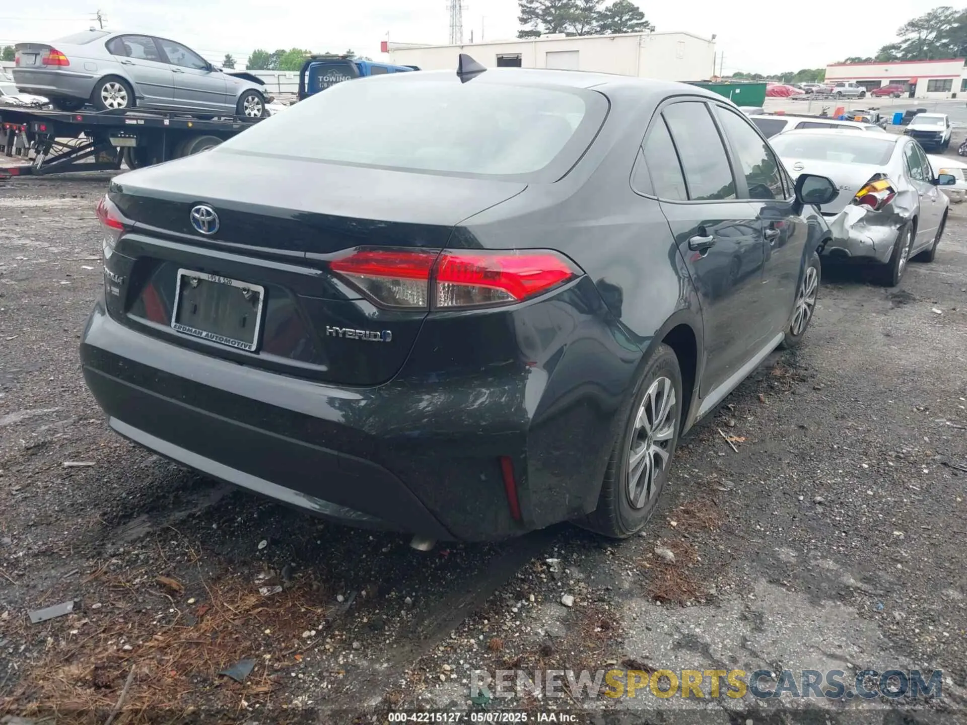 4 Photograph of a damaged car JTDEAMDE3NJ059416 TOYOTA COROLLA 2022