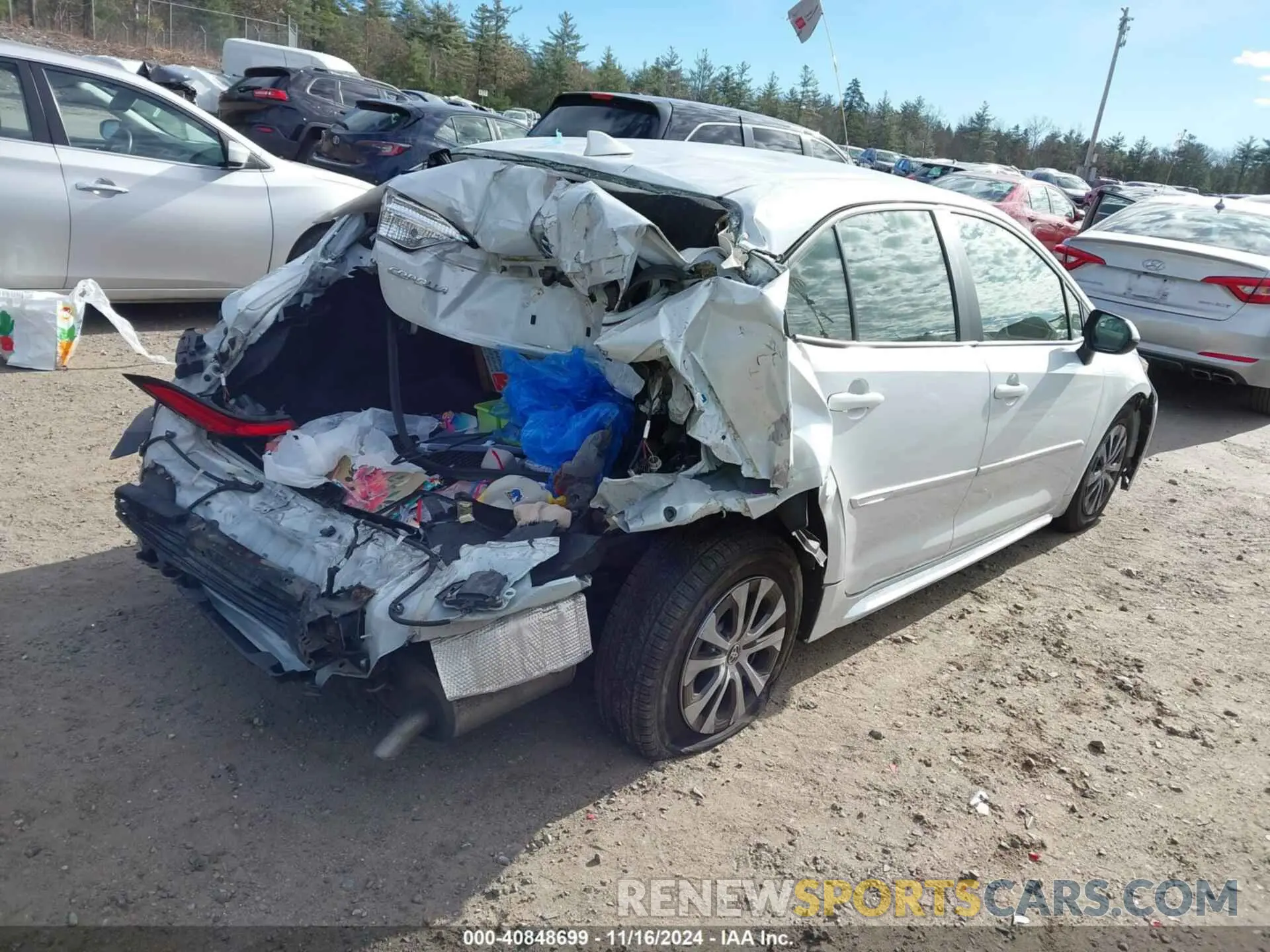 4 Photograph of a damaged car JTDEAMDE4N3000394 TOYOTA COROLLA 2022