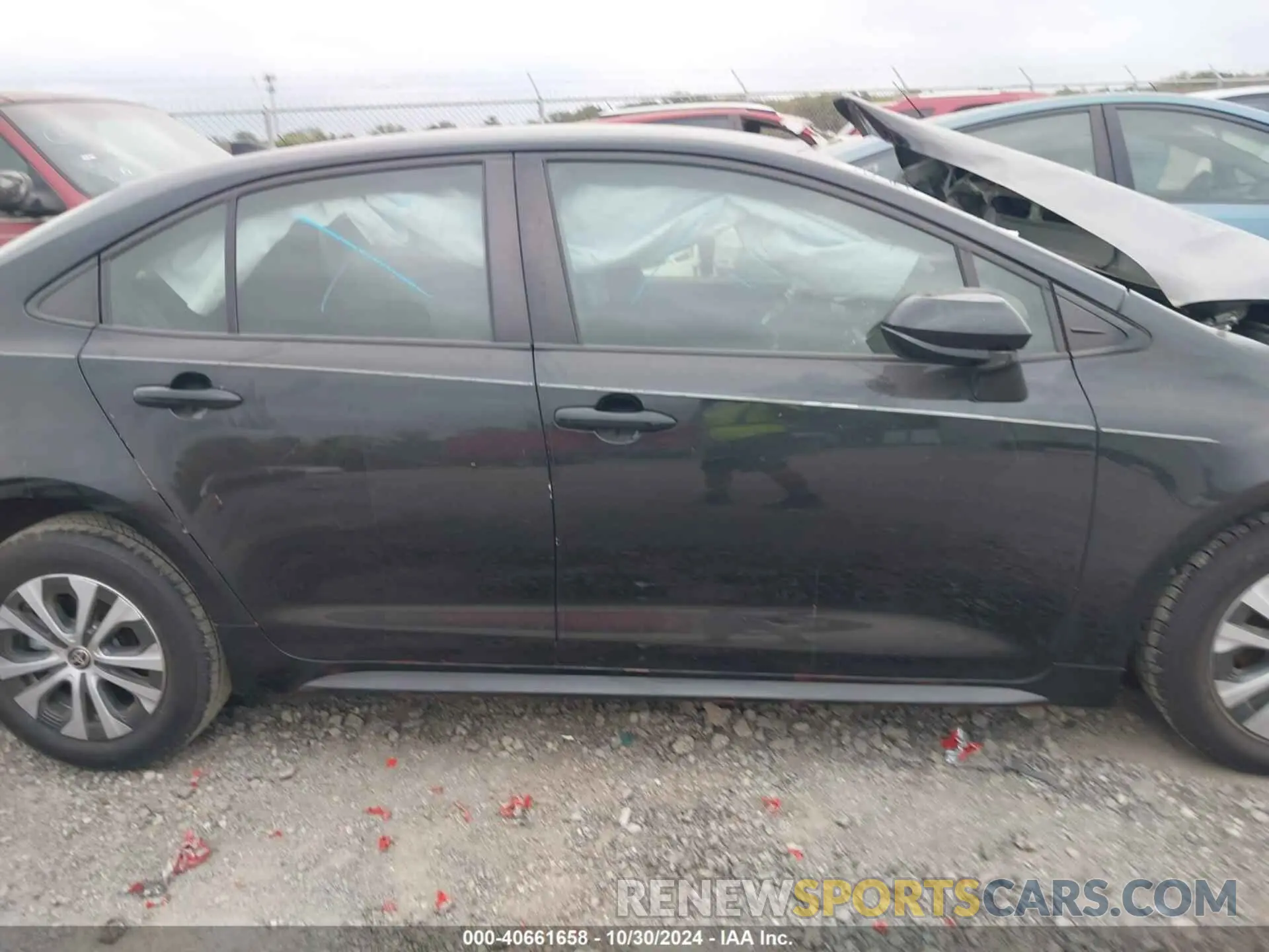 14 Photograph of a damaged car JTDEAMDE4NJ037330 TOYOTA COROLLA 2022
