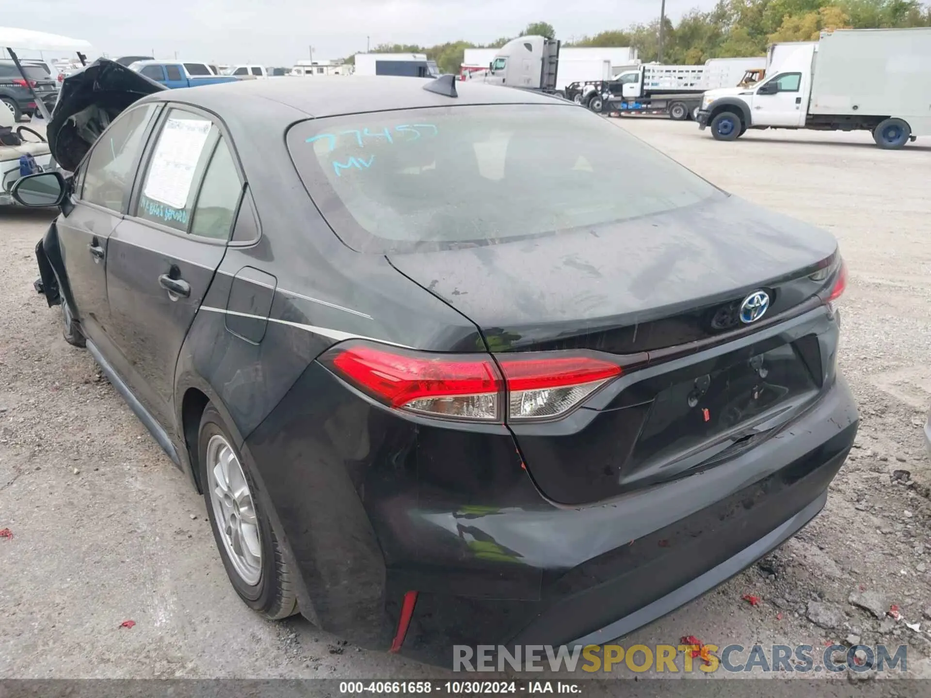 3 Photograph of a damaged car JTDEAMDE4NJ037330 TOYOTA COROLLA 2022