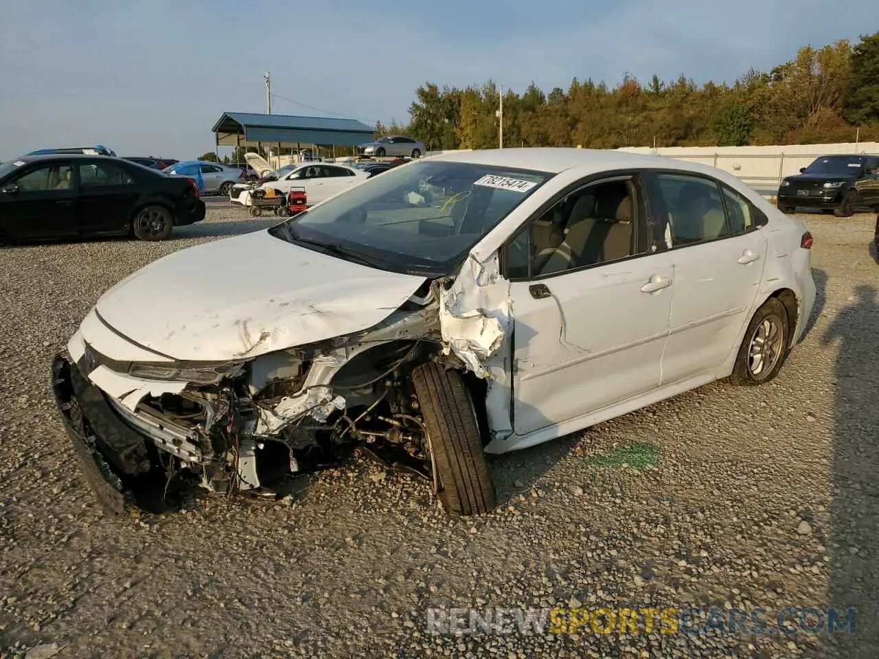 1 Photograph of a damaged car JTDEAMDE4NJ037974 TOYOTA COROLLA 2022