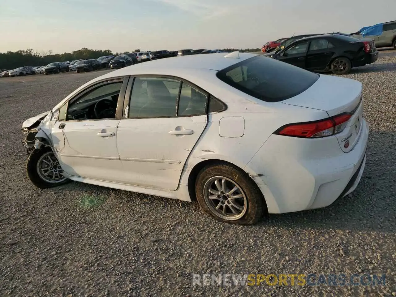 2 Photograph of a damaged car JTDEAMDE4NJ037974 TOYOTA COROLLA 2022
