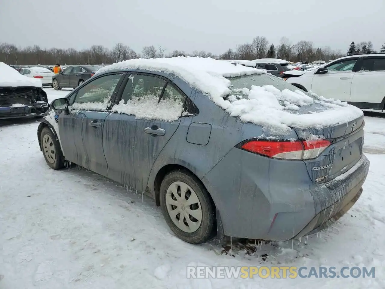 2 Photograph of a damaged car JTDEAMDE4NJ046027 TOYOTA COROLLA 2022