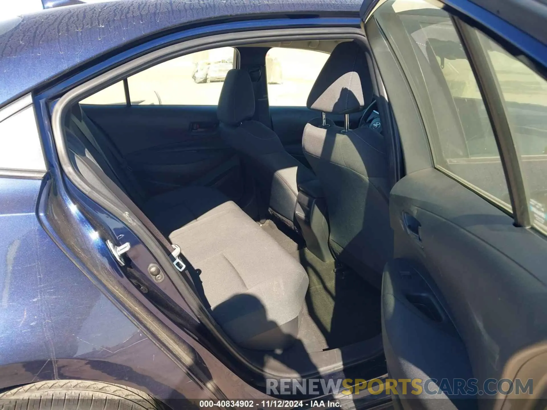 8 Photograph of a damaged car JTDEAMDE4NJ049851 TOYOTA COROLLA 2022