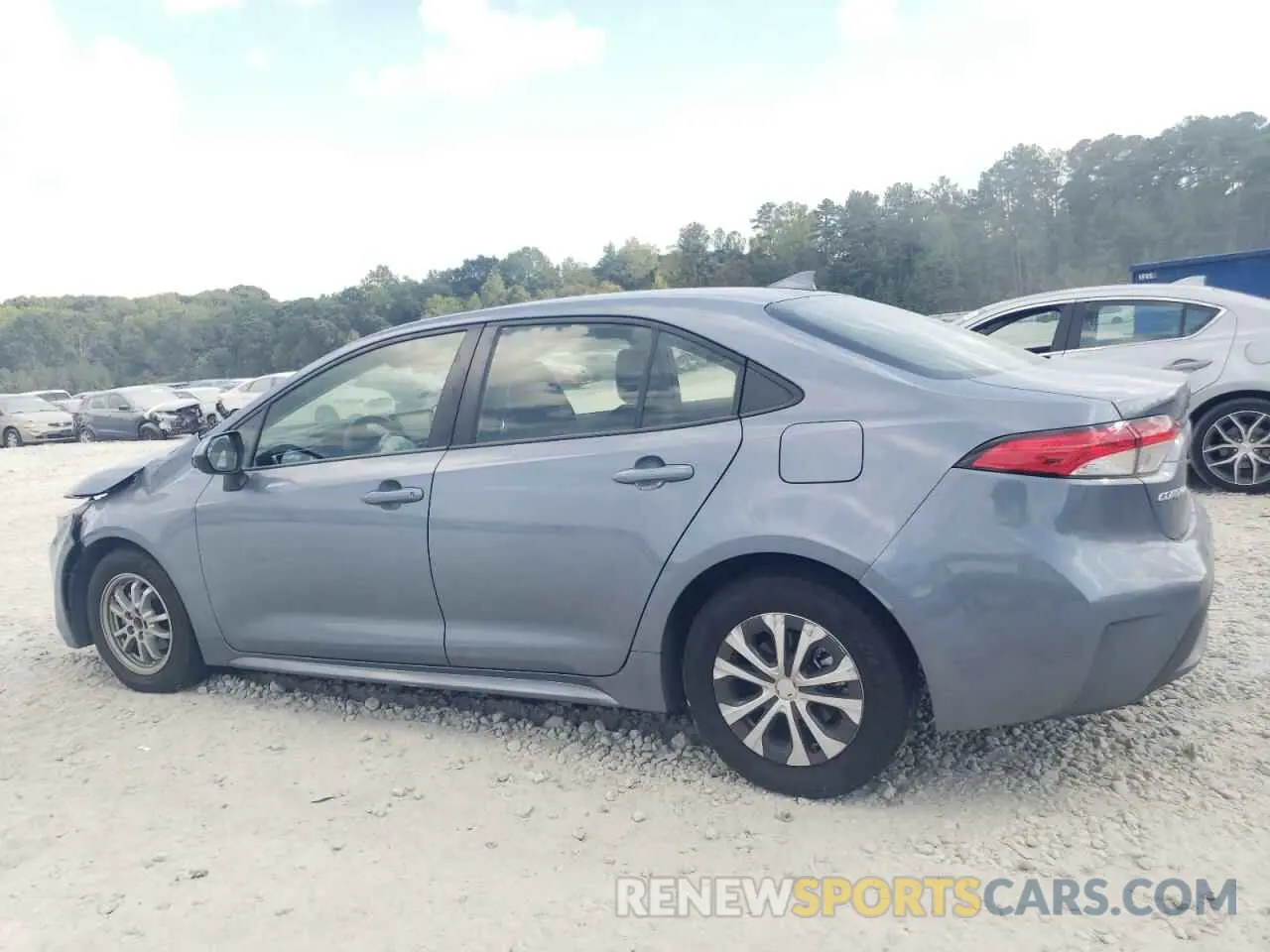 2 Photograph of a damaged car JTDEAMDE4NJ055097 TOYOTA COROLLA 2022