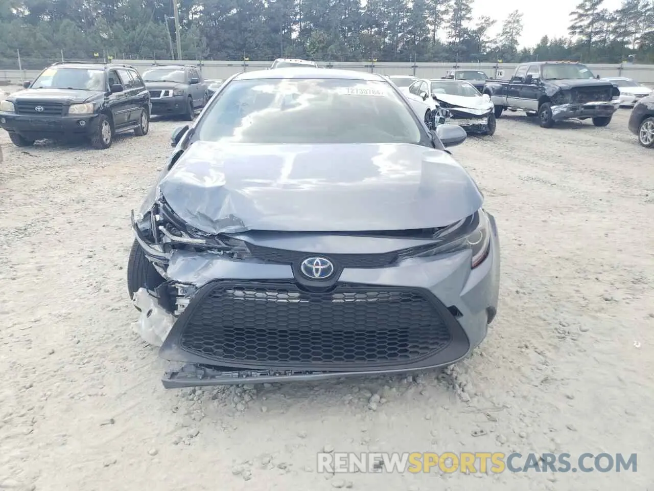 5 Photograph of a damaged car JTDEAMDE4NJ055097 TOYOTA COROLLA 2022