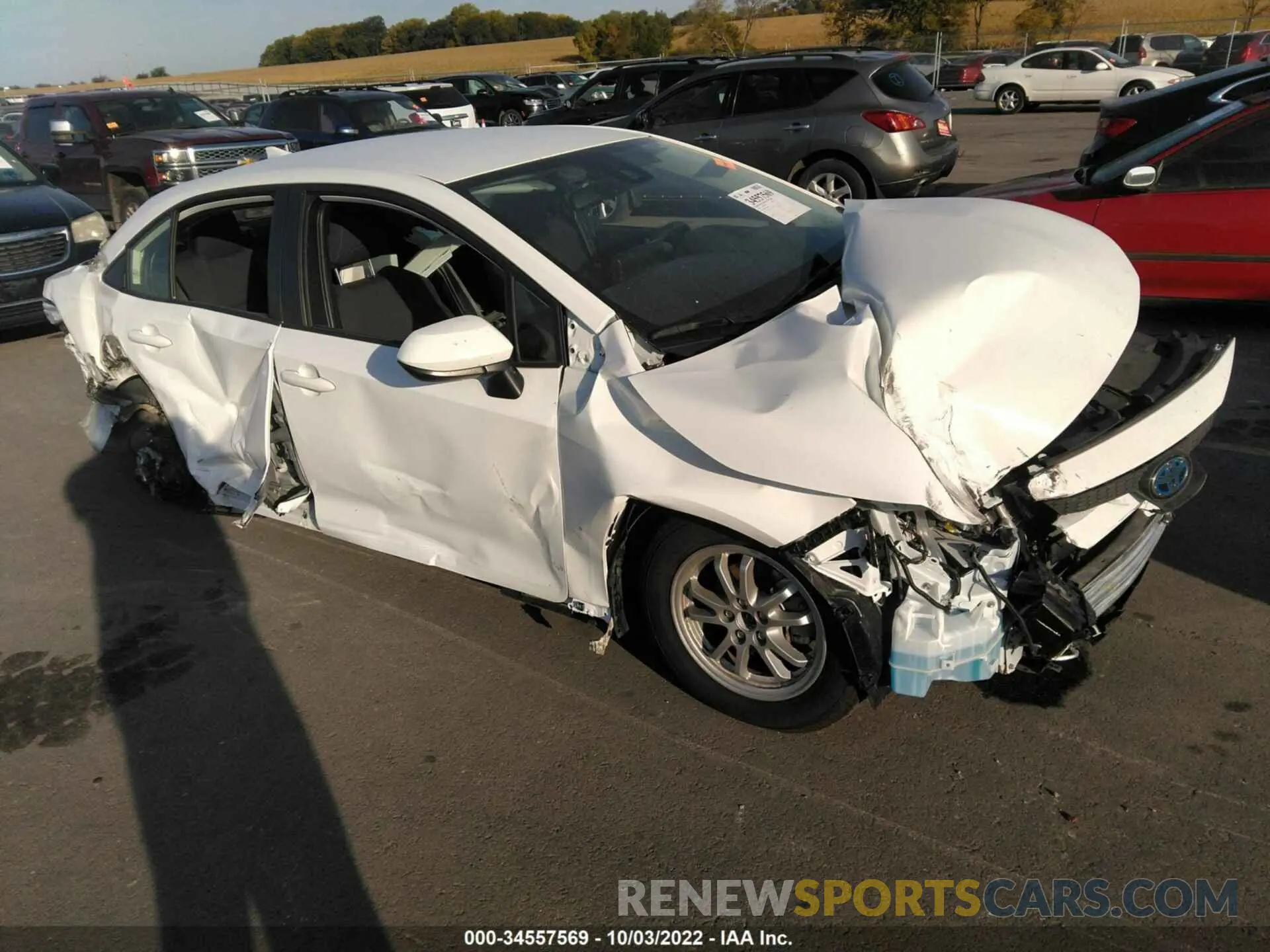 1 Photograph of a damaged car JTDEAMDE5N3002817 TOYOTA COROLLA 2022