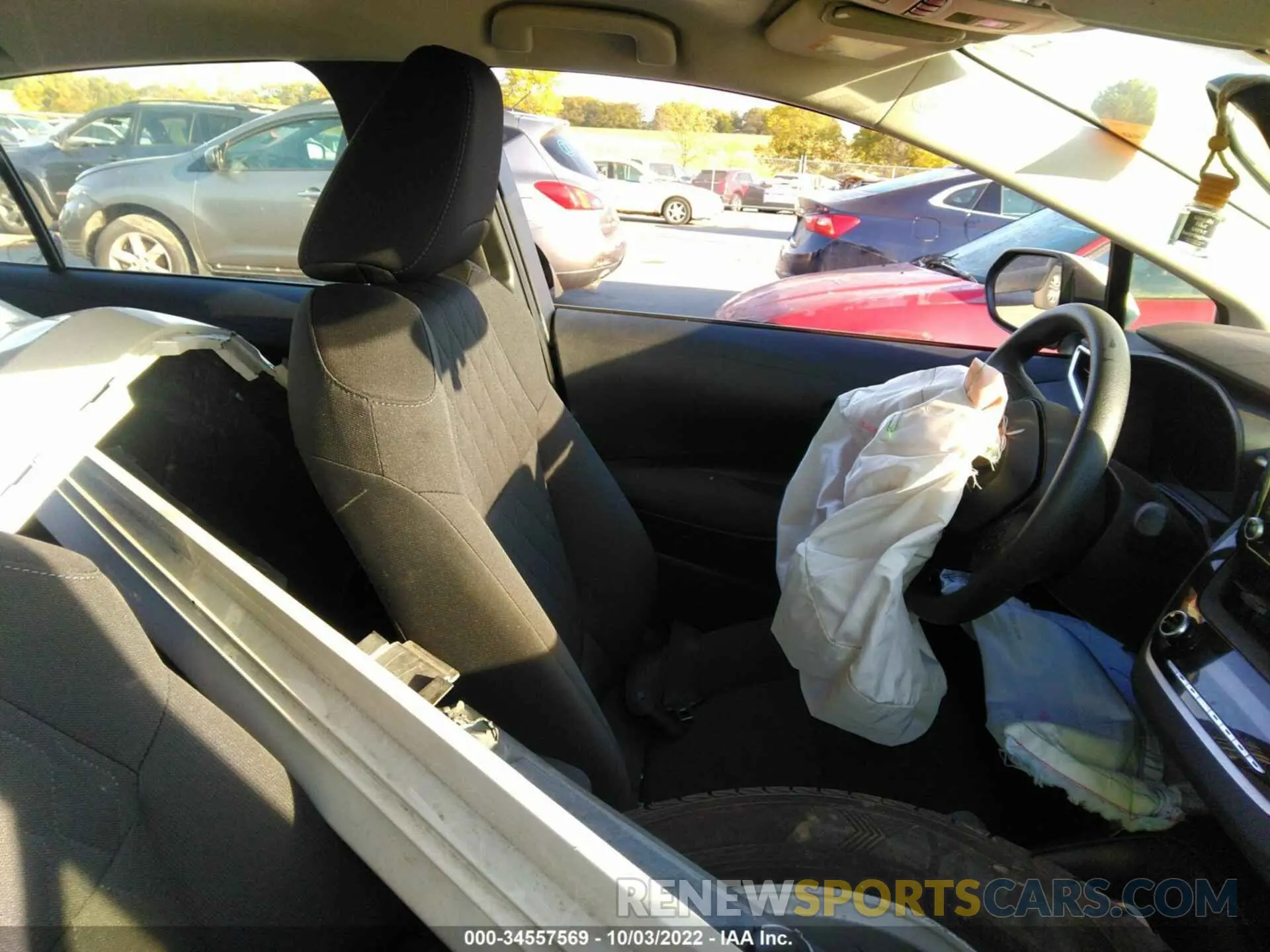 5 Photograph of a damaged car JTDEAMDE5N3002817 TOYOTA COROLLA 2022