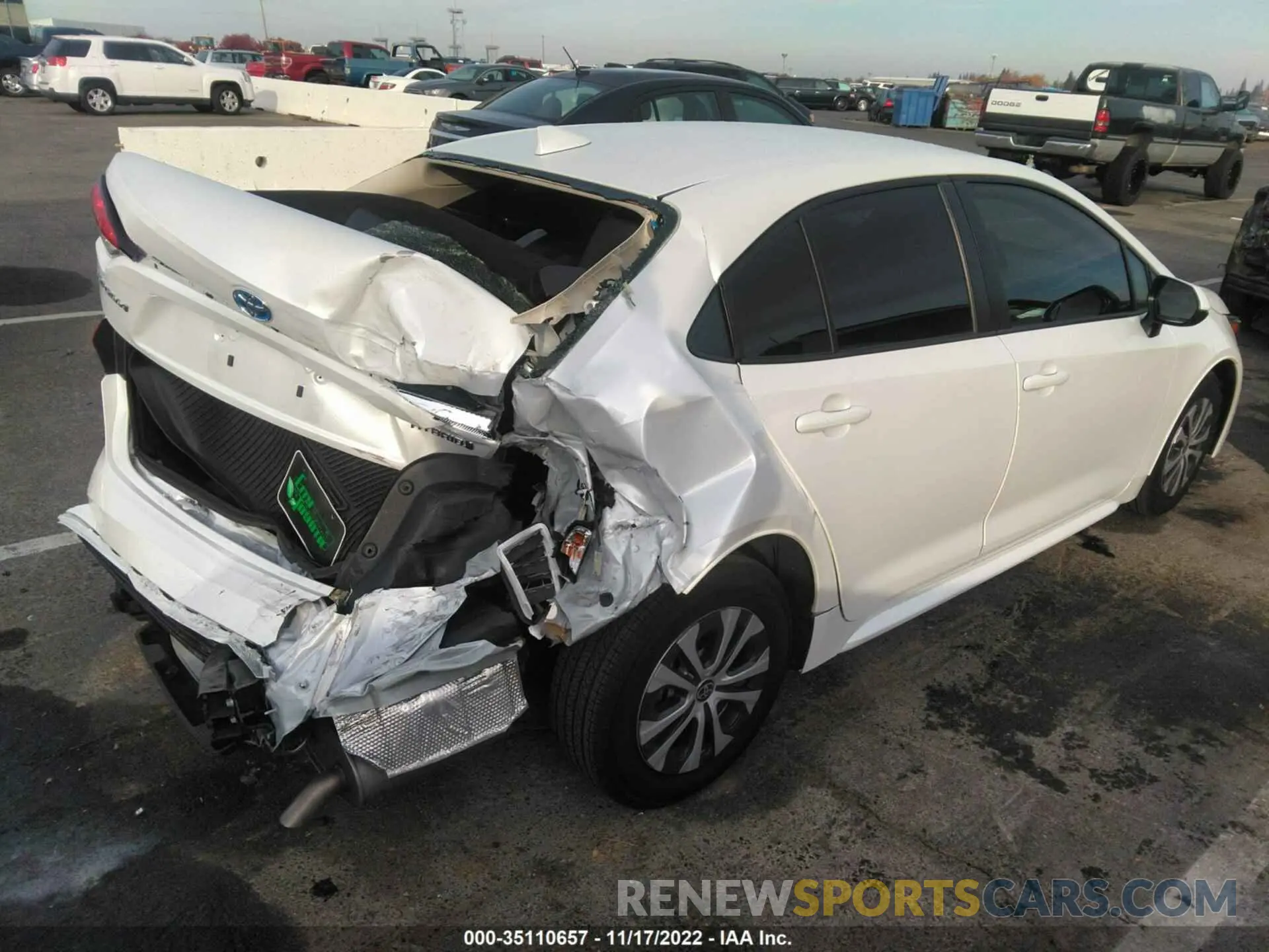 4 Photograph of a damaged car JTDEAMDE5N3010903 TOYOTA COROLLA 2022