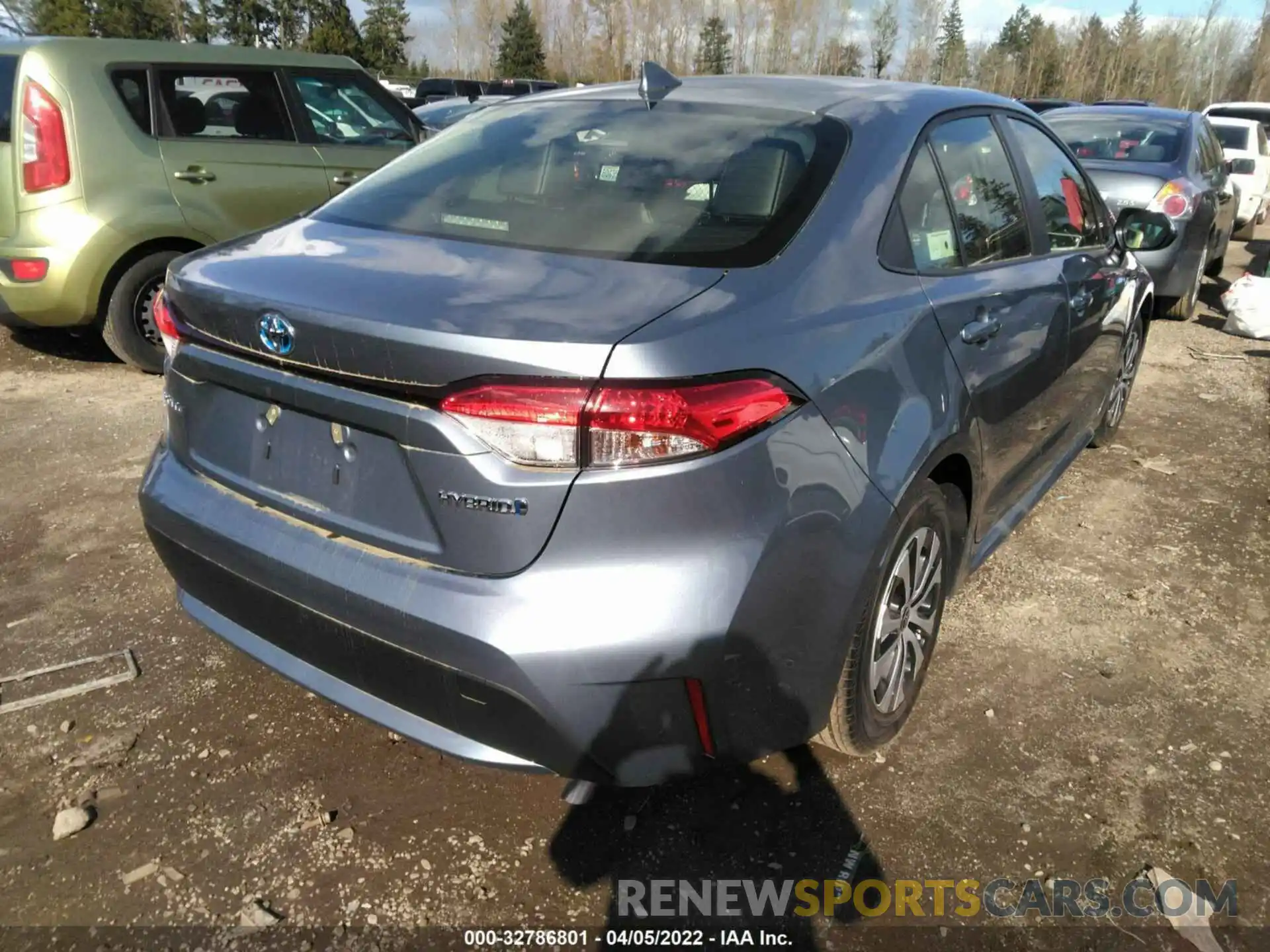 4 Photograph of a damaged car JTDEAMDE5NJ042214 TOYOTA COROLLA 2022