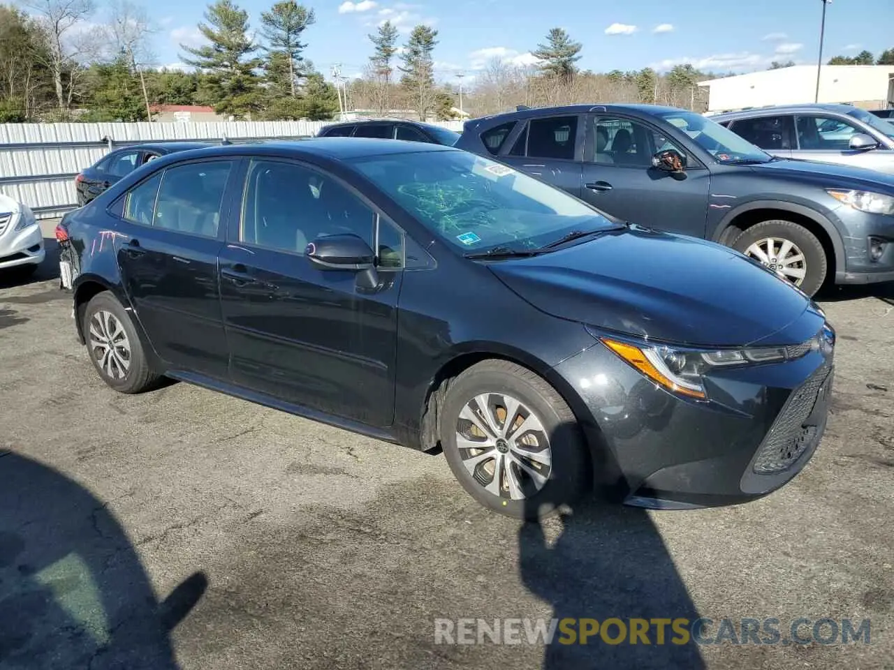 4 Photograph of a damaged car JTDEAMDE5NJ042603 TOYOTA COROLLA 2022