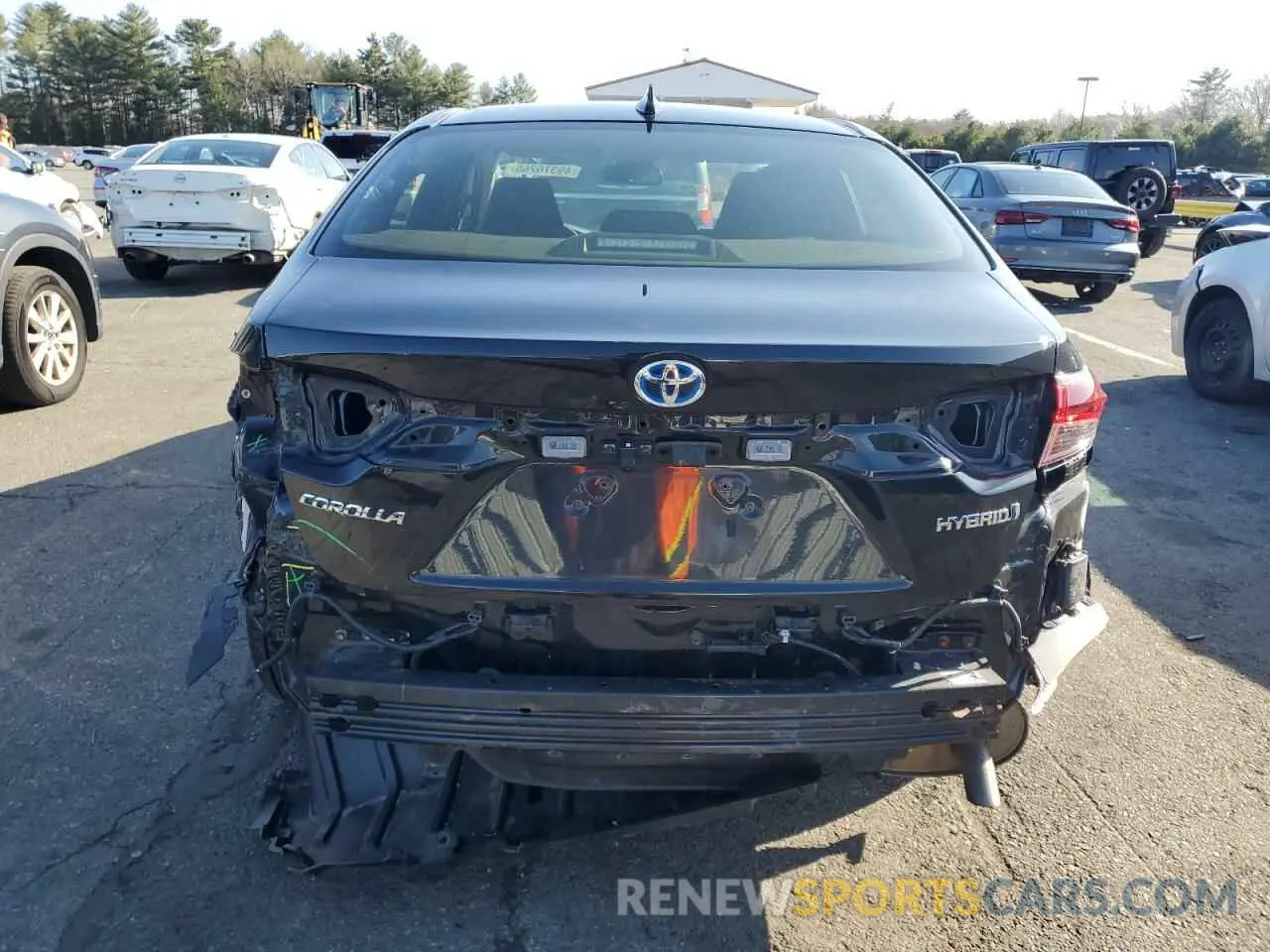 6 Photograph of a damaged car JTDEAMDE5NJ042603 TOYOTA COROLLA 2022