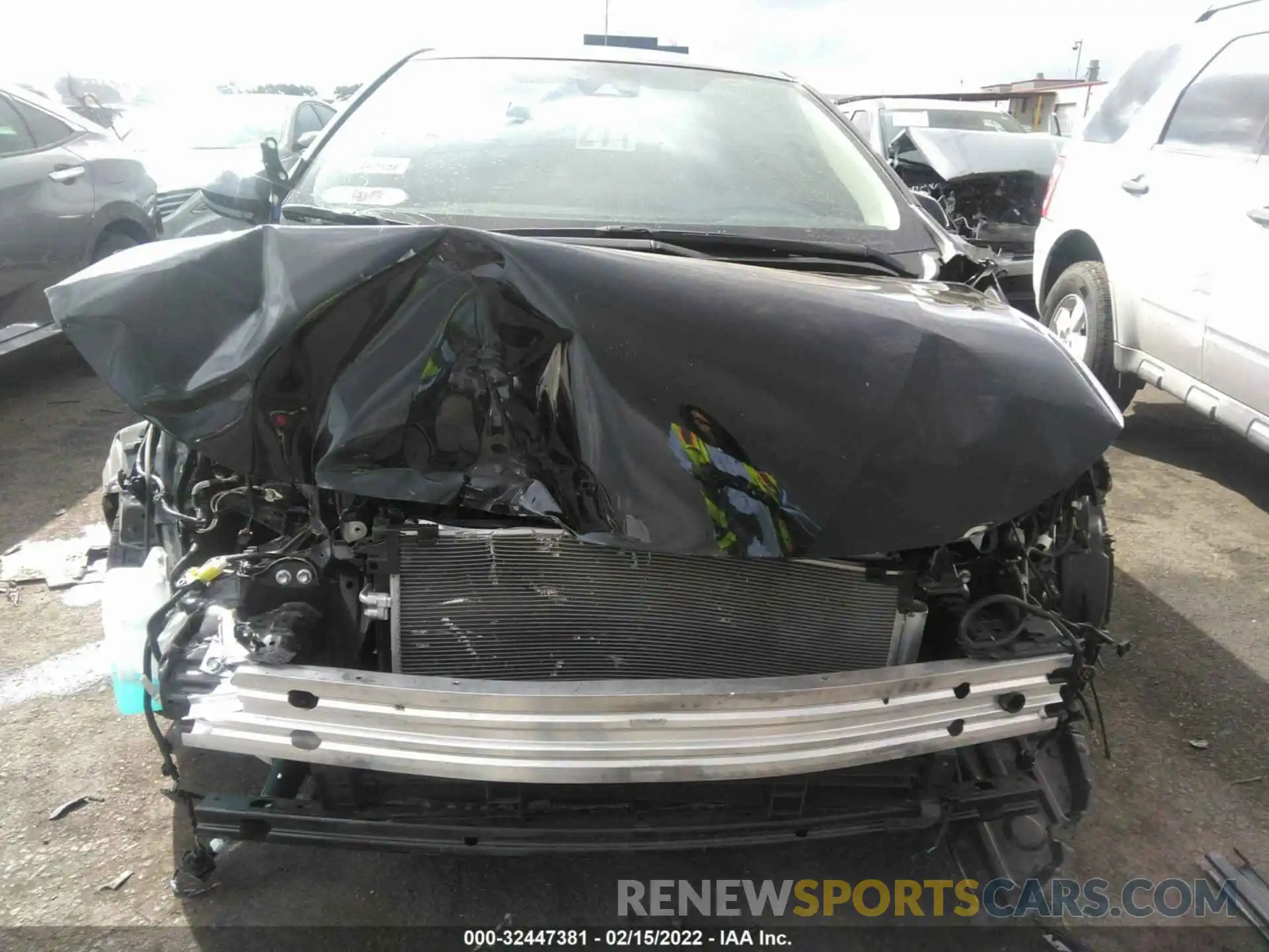 6 Photograph of a damaged car JTDEAMDE5NJ044819 TOYOTA COROLLA 2022