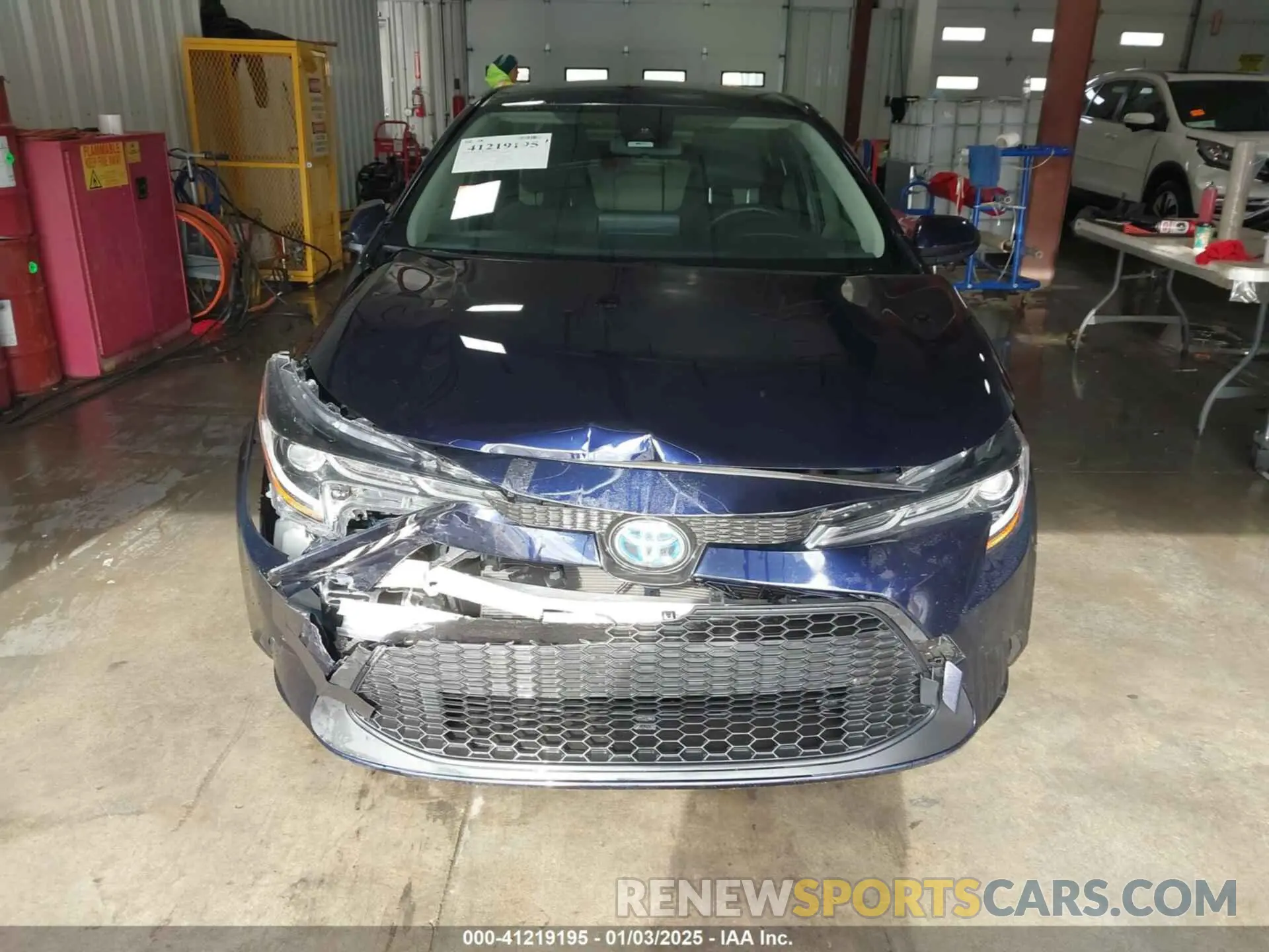12 Photograph of a damaged car JTDEAMDE5NJ054301 TOYOTA COROLLA 2022
