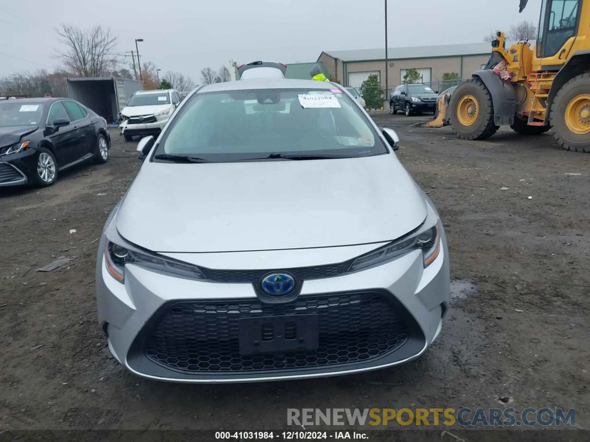 11 Photograph of a damaged car JTDEAMDE5NJ054850 TOYOTA COROLLA 2022