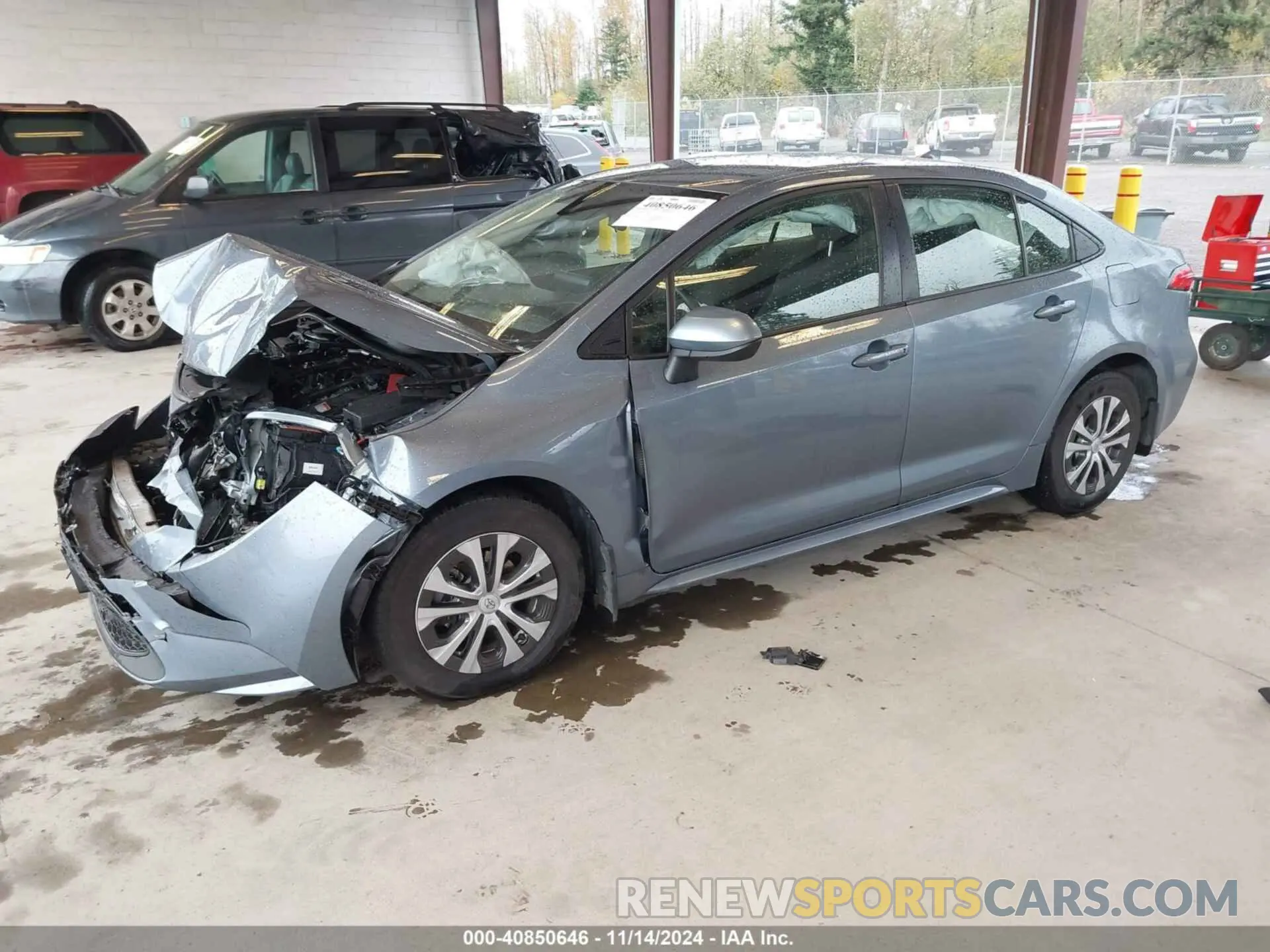 2 Photograph of a damaged car JTDEAMDE6N3006858 TOYOTA COROLLA 2022