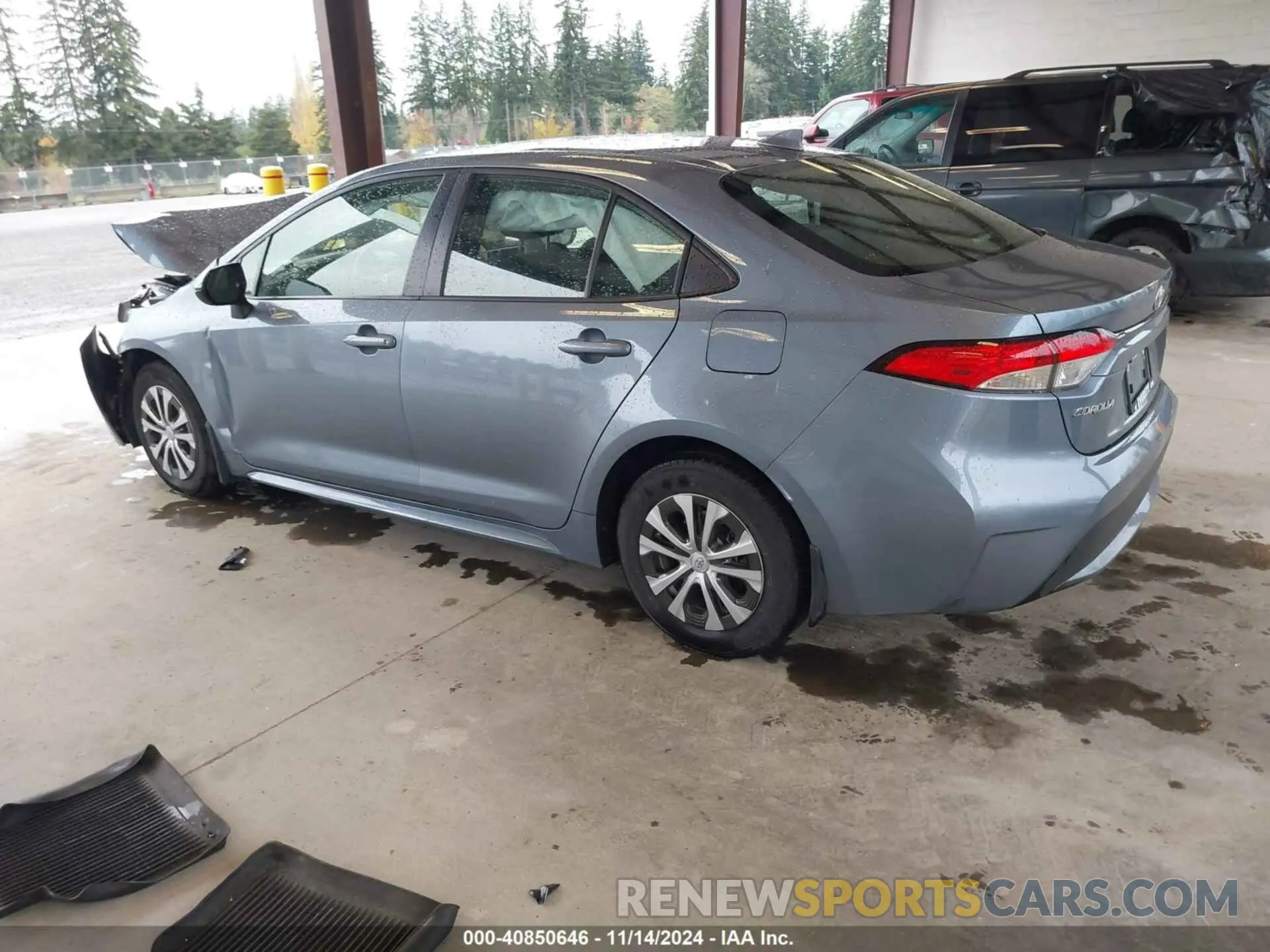 3 Photograph of a damaged car JTDEAMDE6N3006858 TOYOTA COROLLA 2022