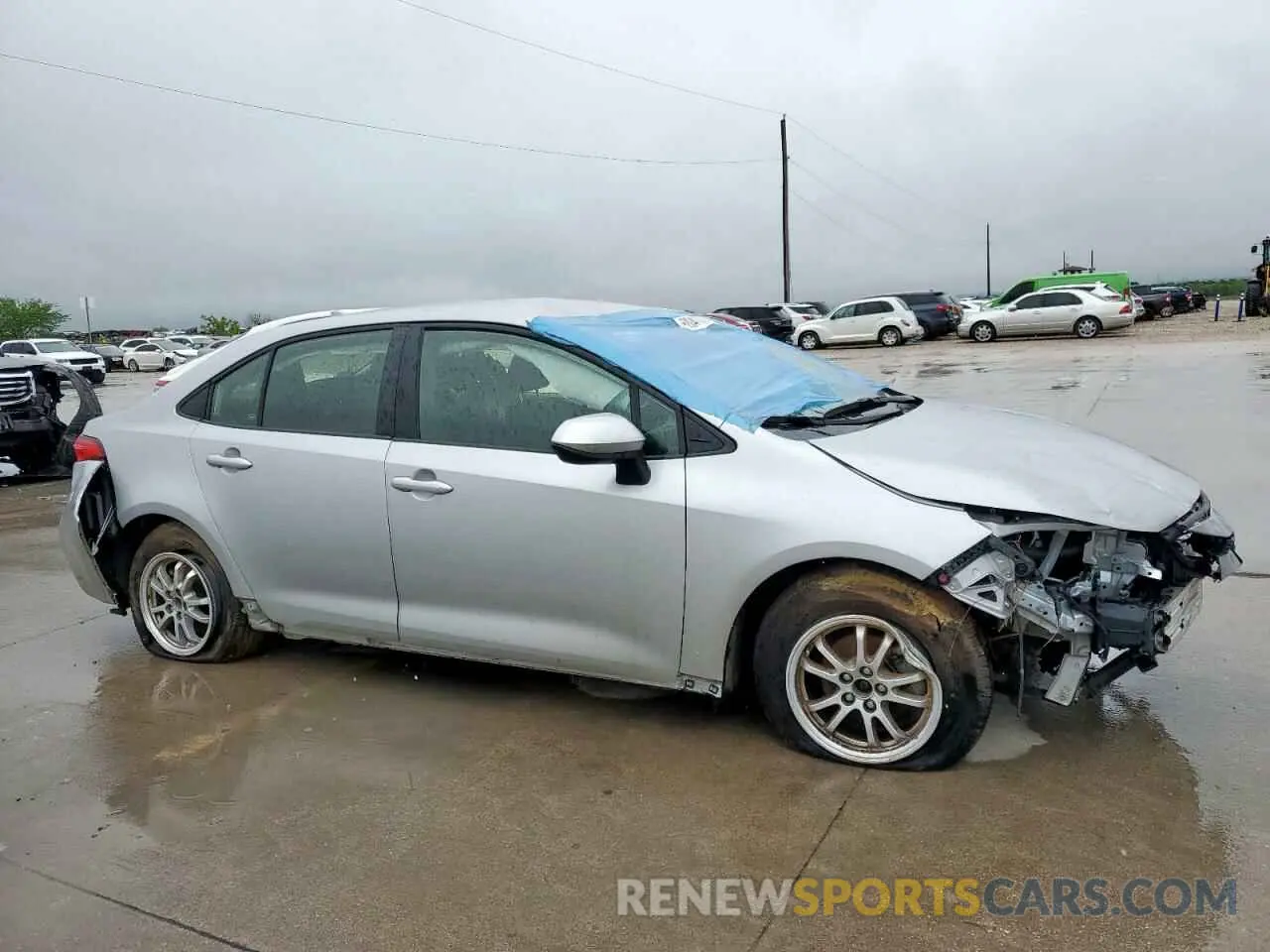 4 Photograph of a damaged car JTDEAMDE6N3011204 TOYOTA COROLLA 2022
